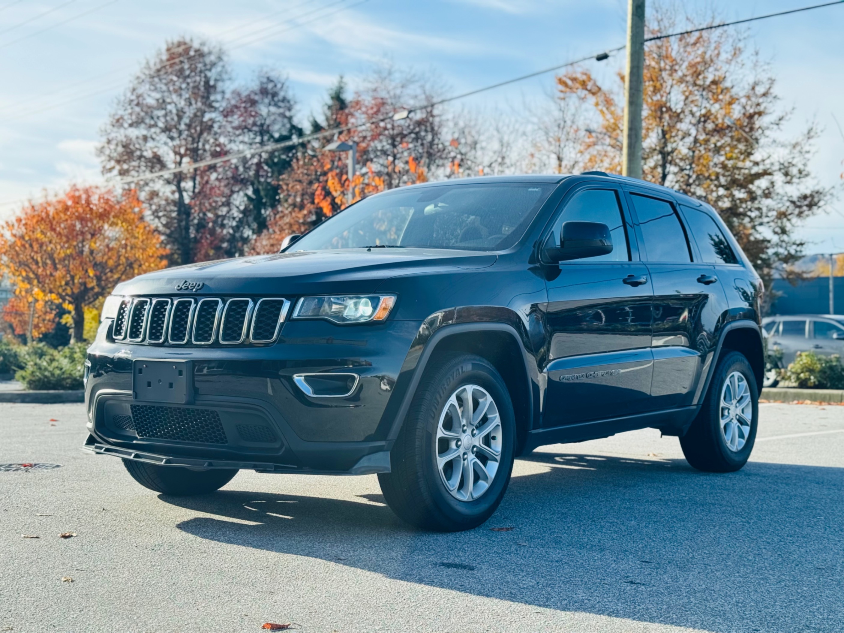 Voxcar JEEP Grand Cherokee SUV in Black, VANCOUVER