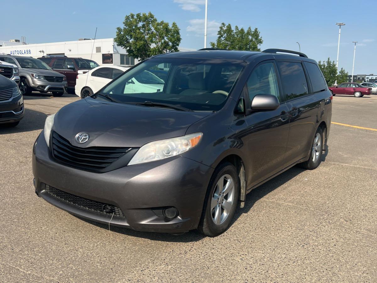 2012 Toyota Sienna