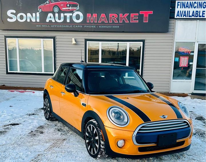 2015 MINI Cooper Hardtop 5 Door