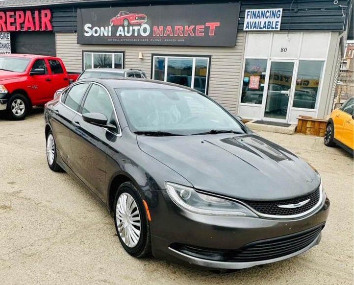 2016 CHRYSLER 200