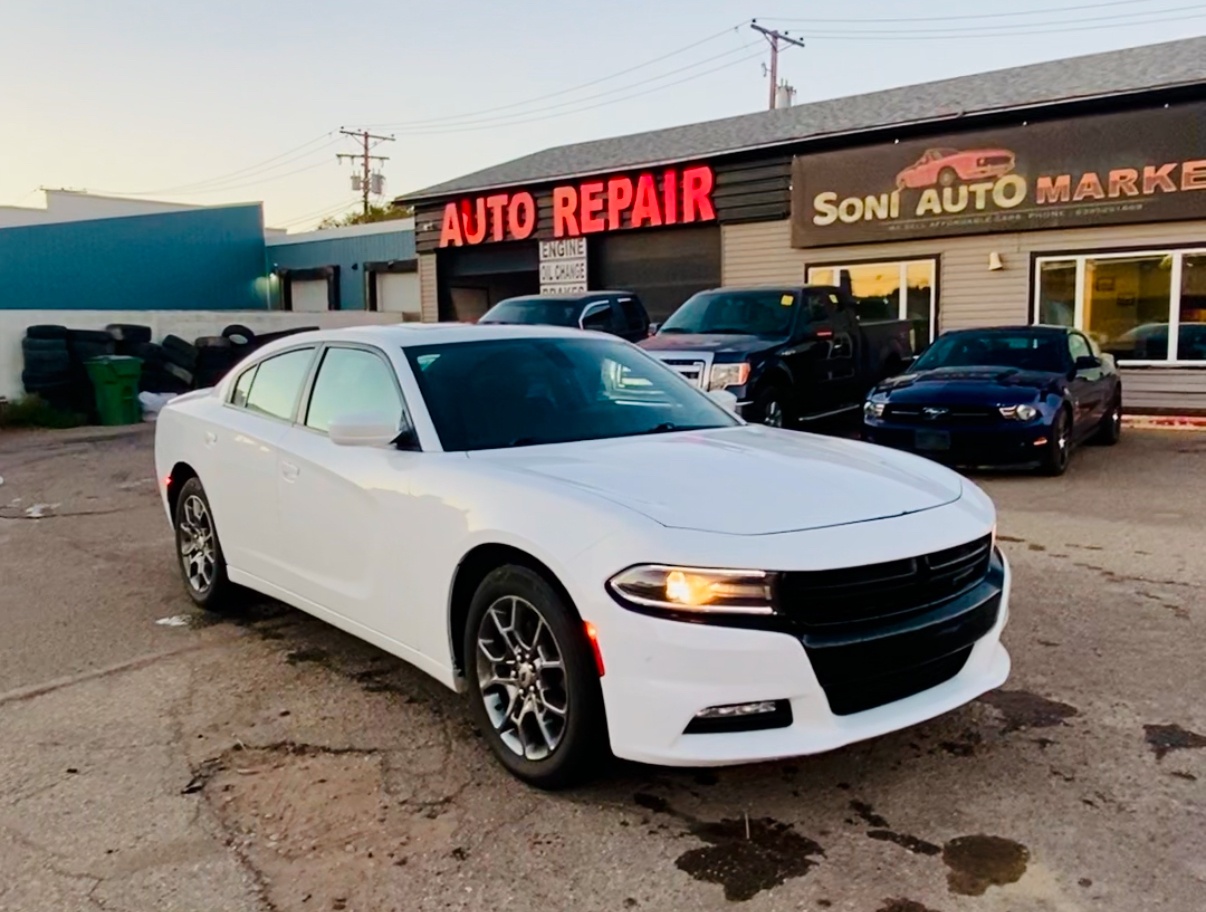 2017 DODGE CHARGER