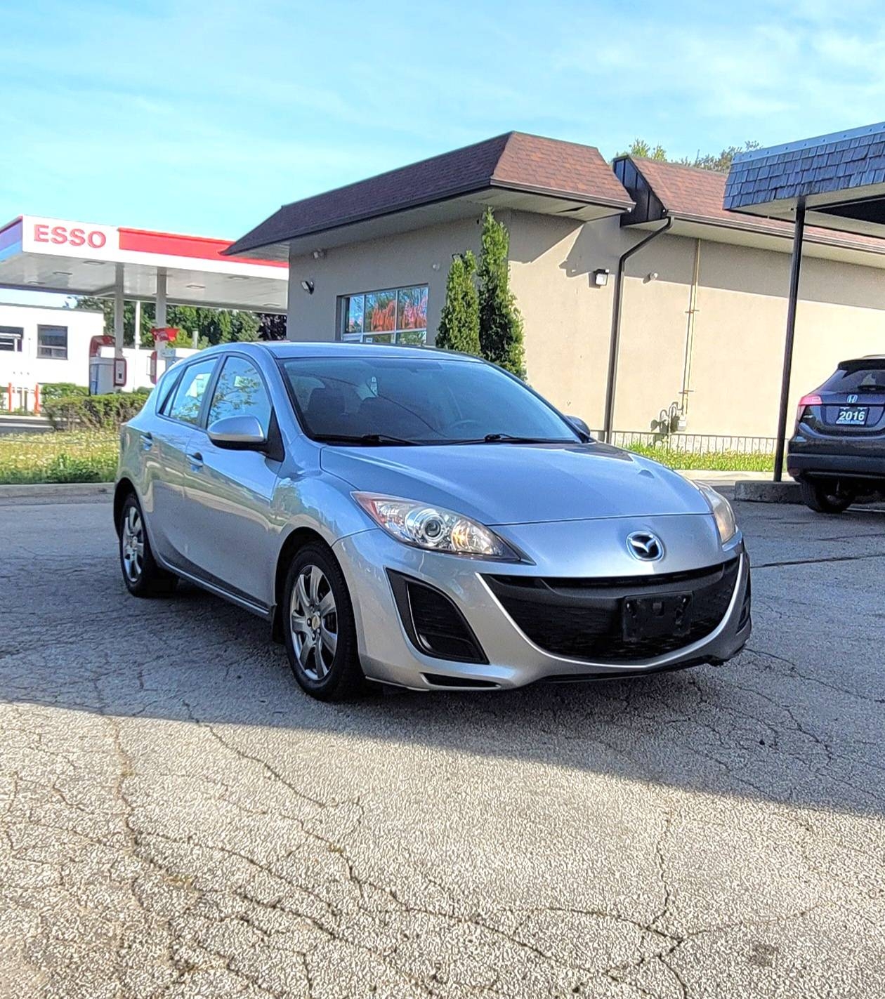 /starmotorsinc/2011-Mazda-Mazda3-004917778025586461.jpg