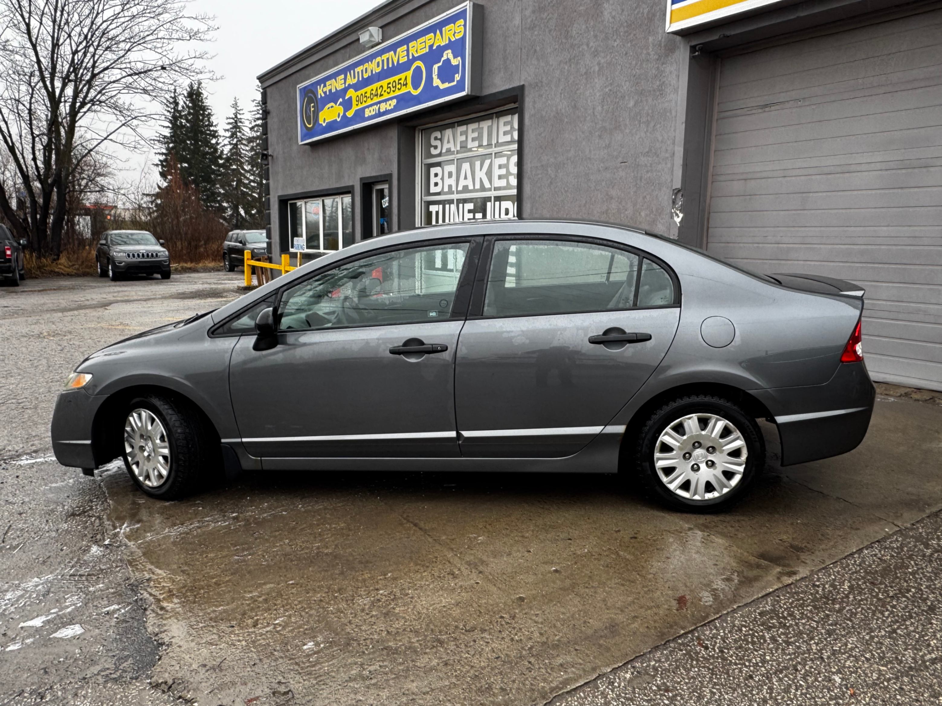 /stouffvilleautosales/2009-Honda-Civic-45972298873790196.jpg