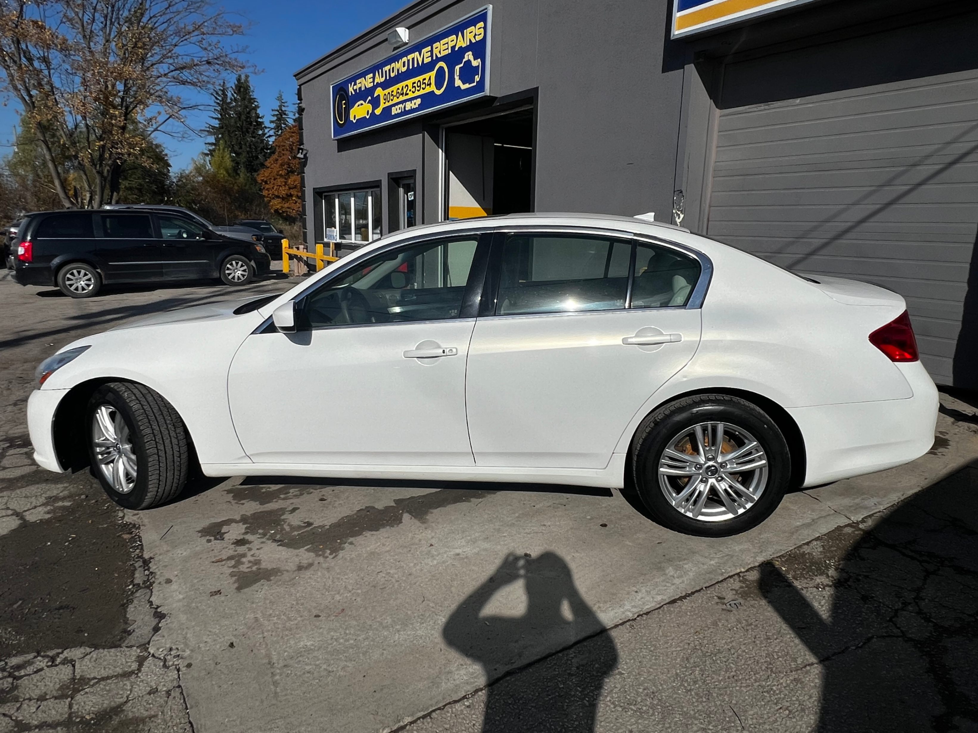 /stouffvilleautosales/2010-INFINITI-G37-852667504615302.jpg