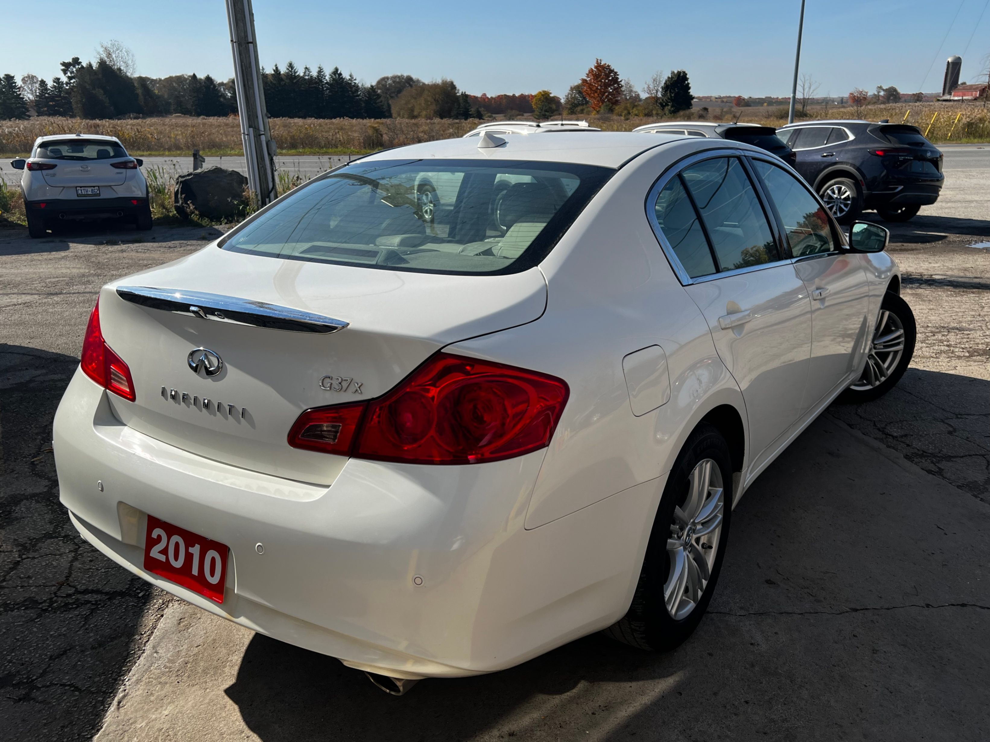 /stouffvilleautosales/2010-INFINITI-G37-9885396855249102.jpg