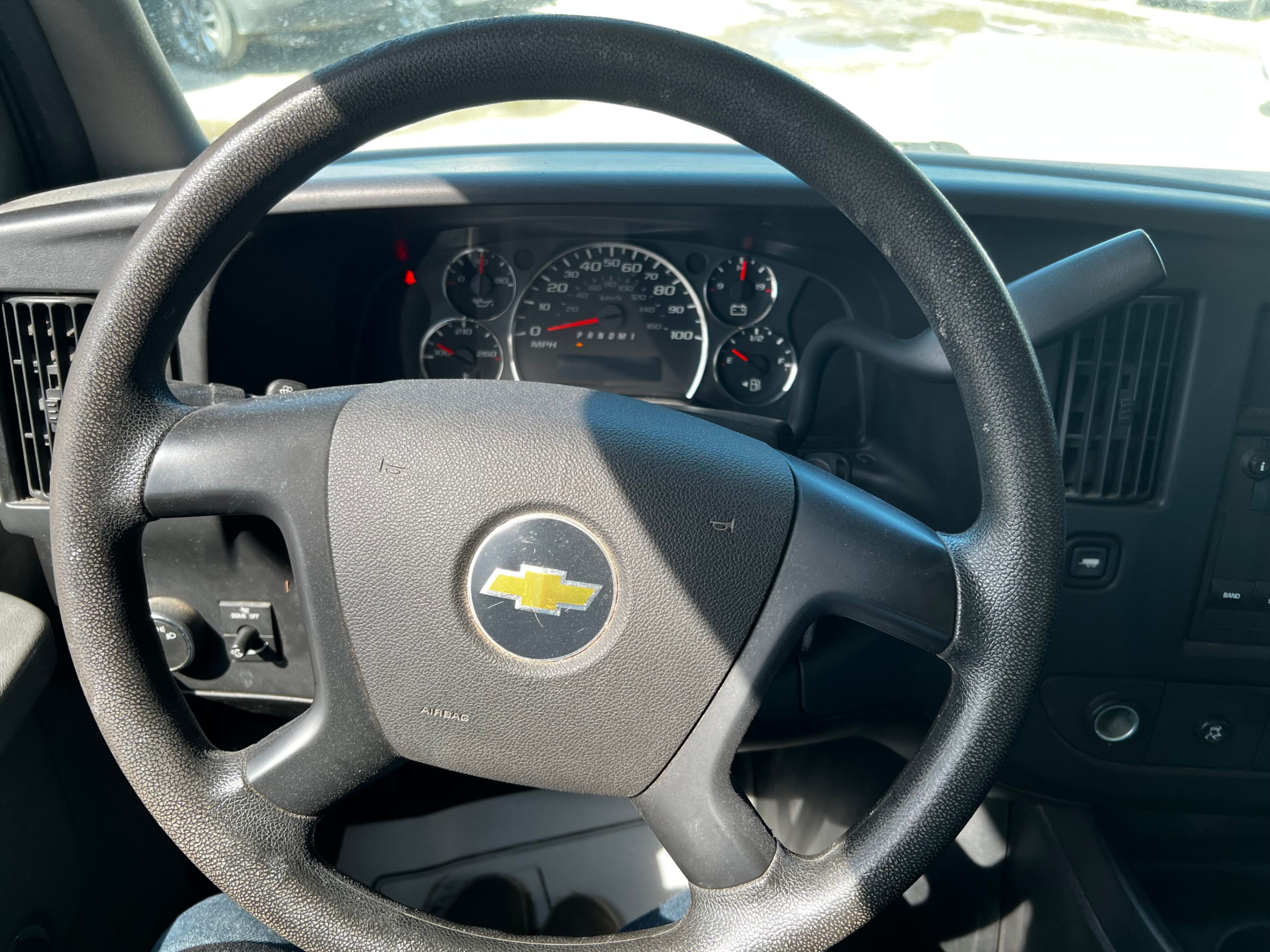 /stouffvilleautosales/2011-Chevrolet-ExpressCargo-627388252075104.jpg