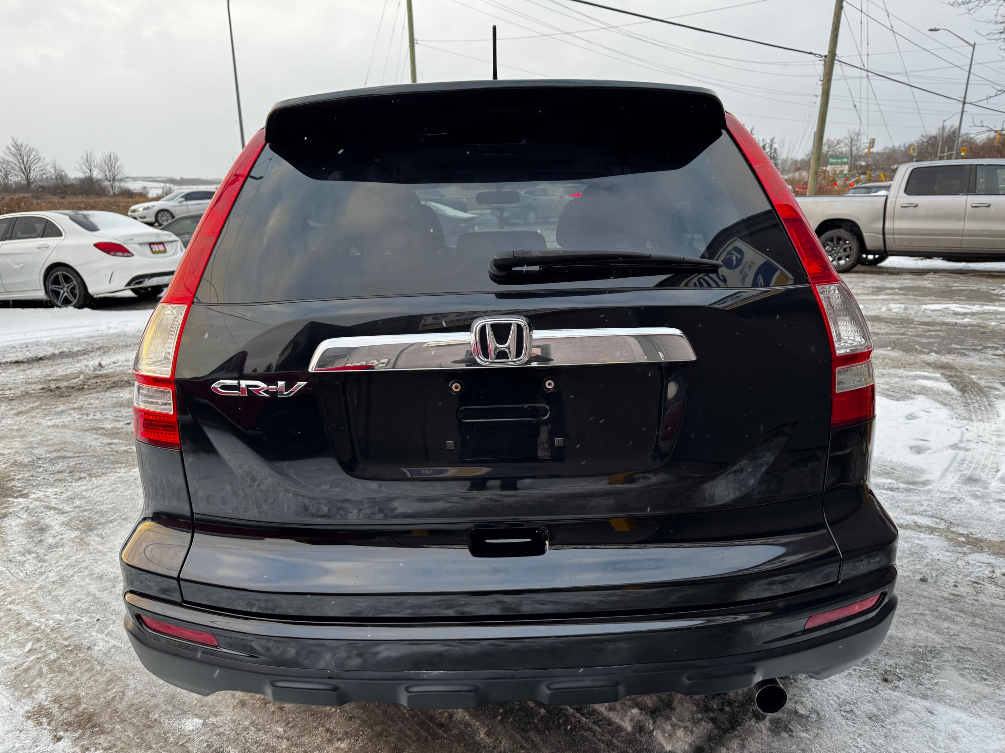 /stouffvilleautosales/2011-Honda-CR-V-15861271395953036.jpg
