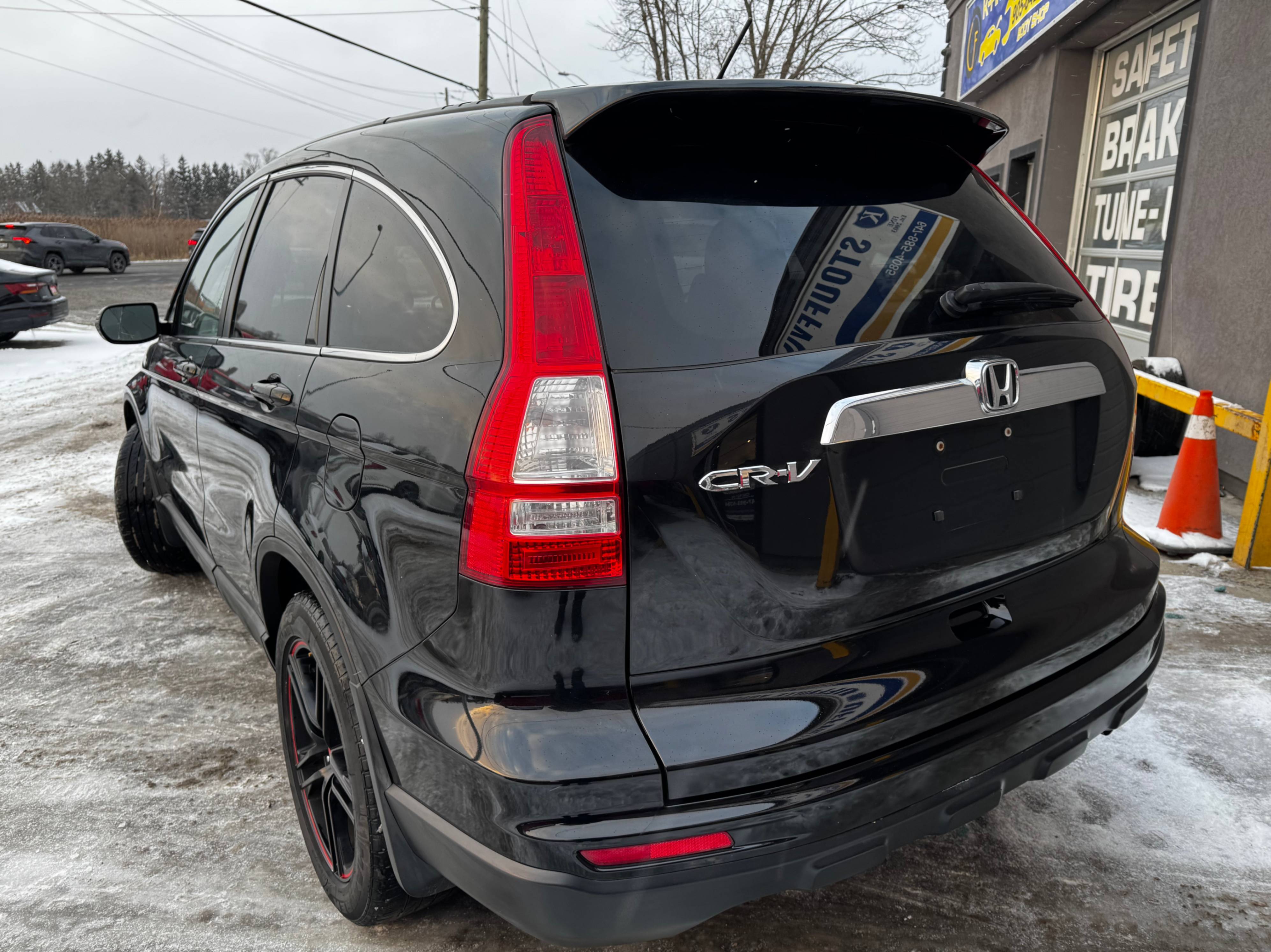 /stouffvilleautosales/2011-Honda-CR-V-39713126387388087.jpg