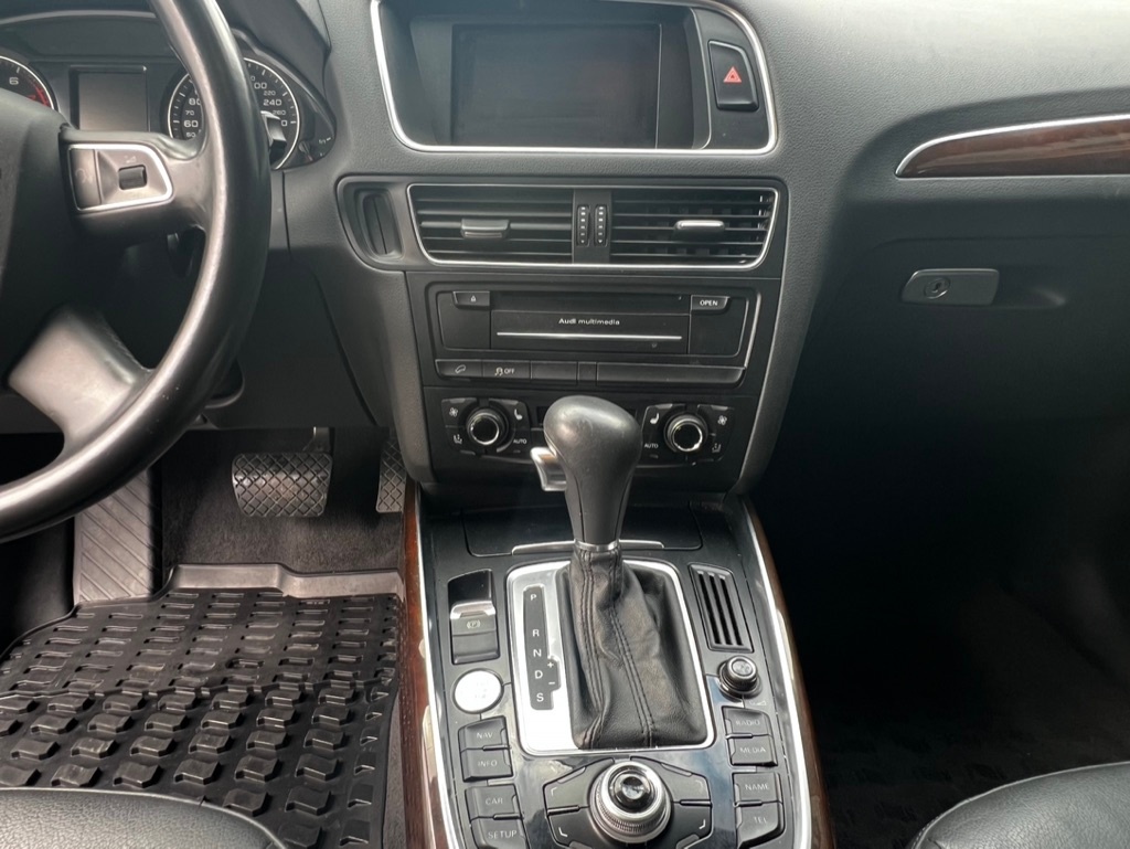 /stouffvilleautosales/2012-Audi-Q5-6376666904209454.jpg