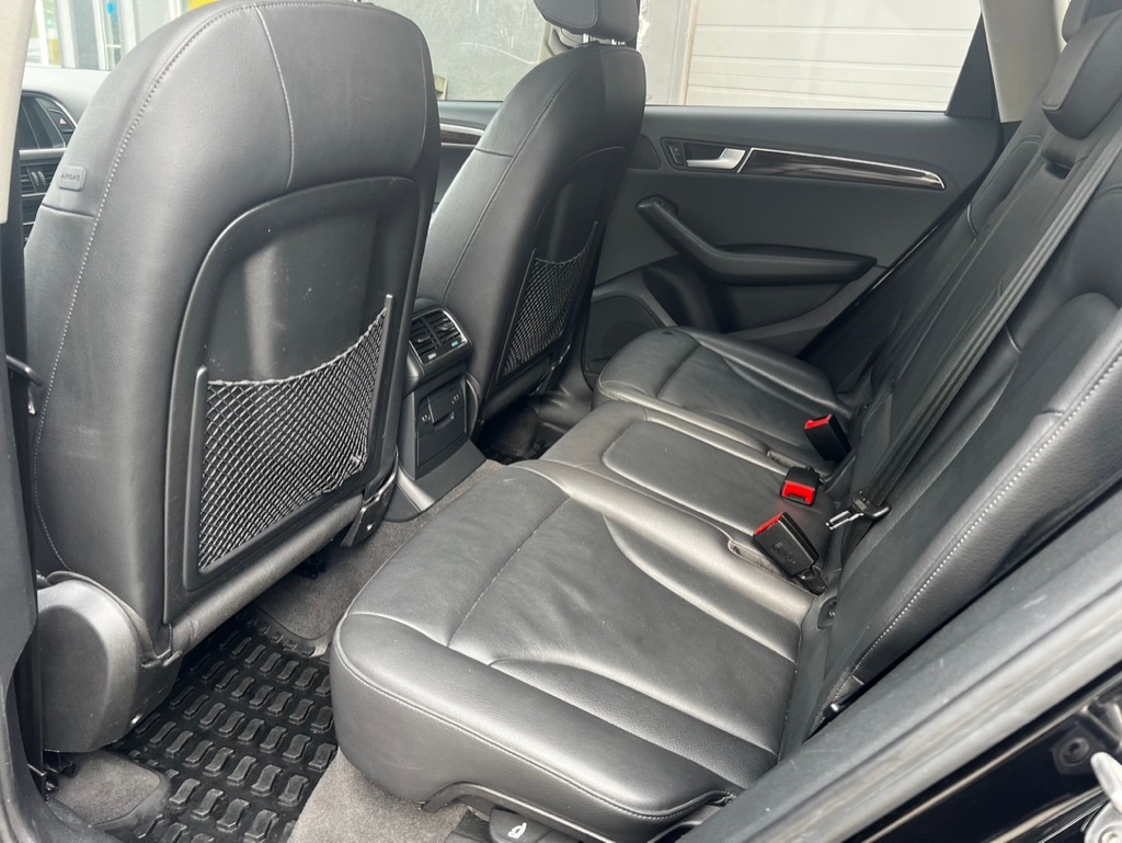 /stouffvilleautosales/2012-Audi-Q5-7135344581298342.jpg
