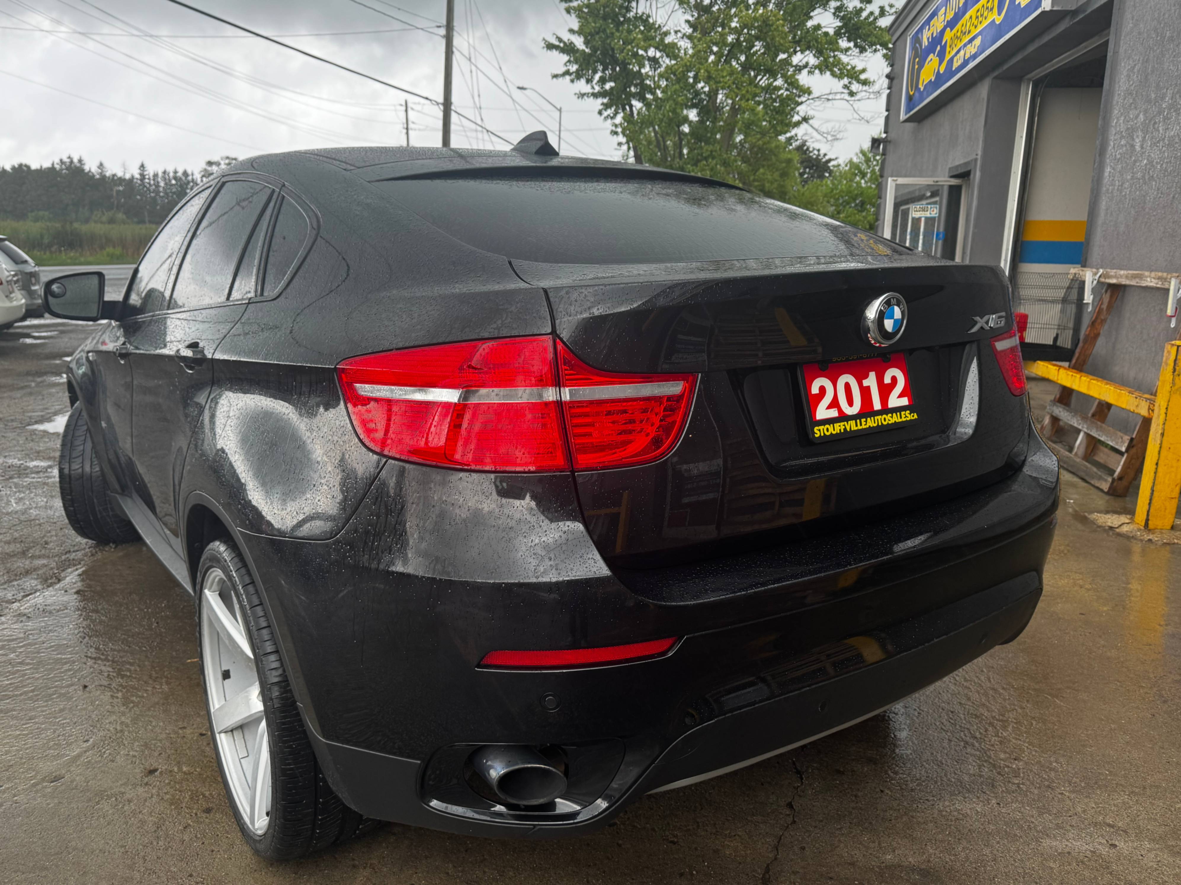 /stouffvilleautosales/2012-BMW-X6-14601353255527227.jpg