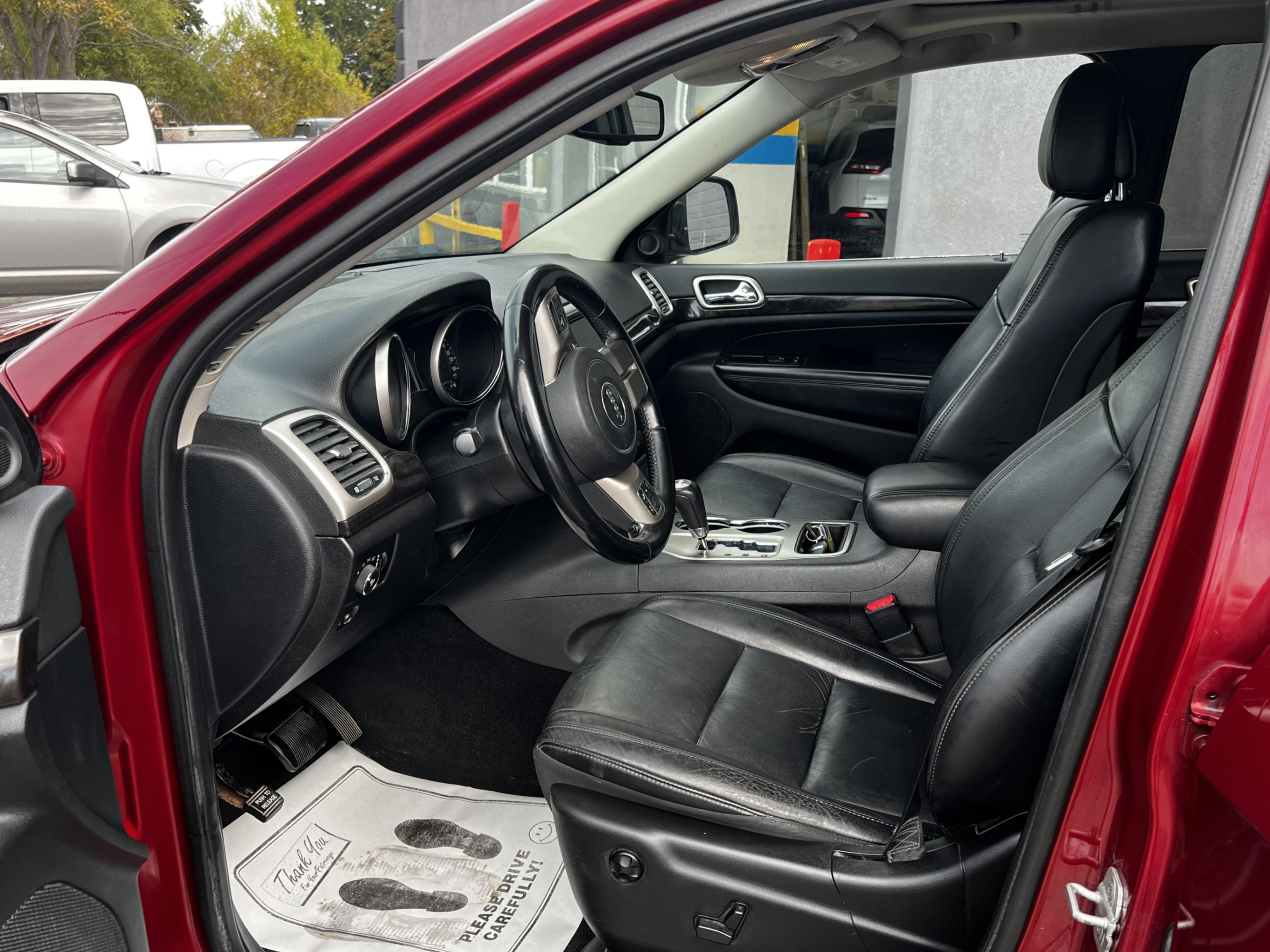 /stouffvilleautosales/2012-Jeep-GrandCherokee-3709403675560421.jpg