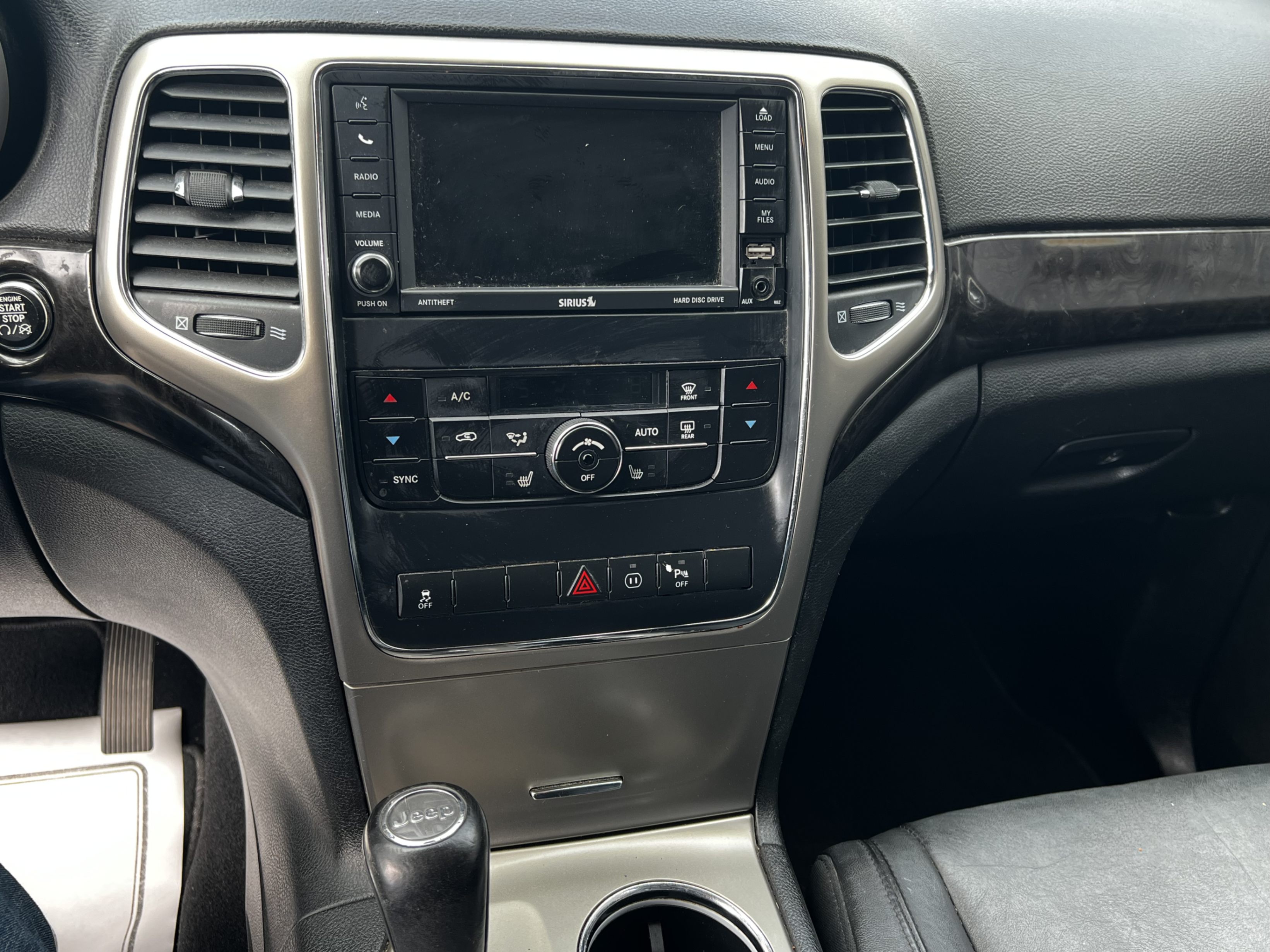 /stouffvilleautosales/2012-Jeep-GrandCherokee-5739966801834342.jpg