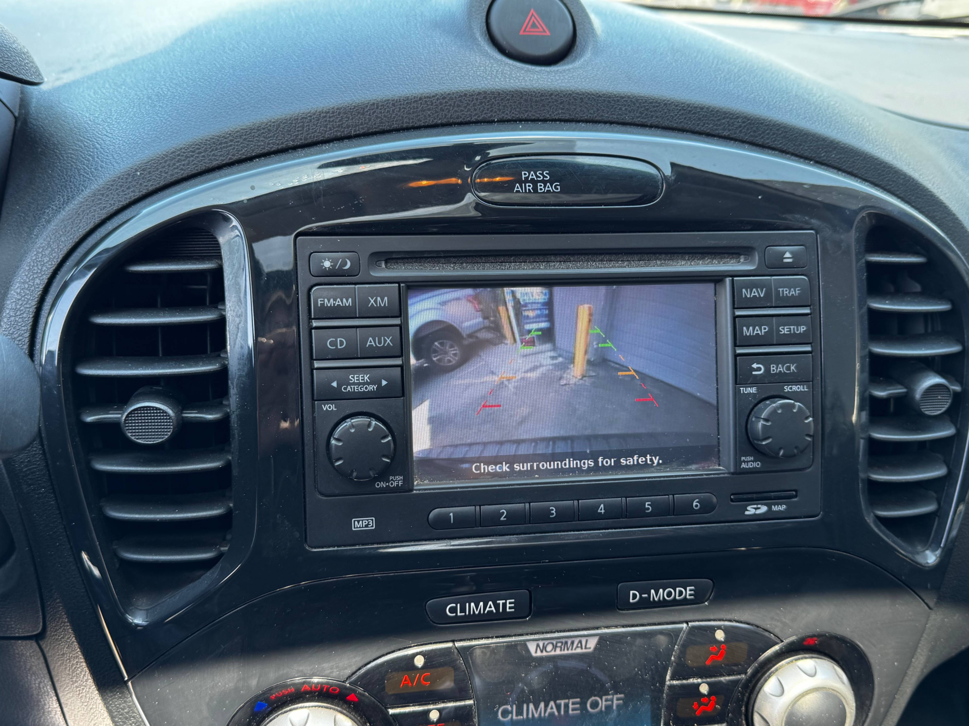 /stouffvilleautosales/2012-Nissan-JUKE-14628207109260494.jpg