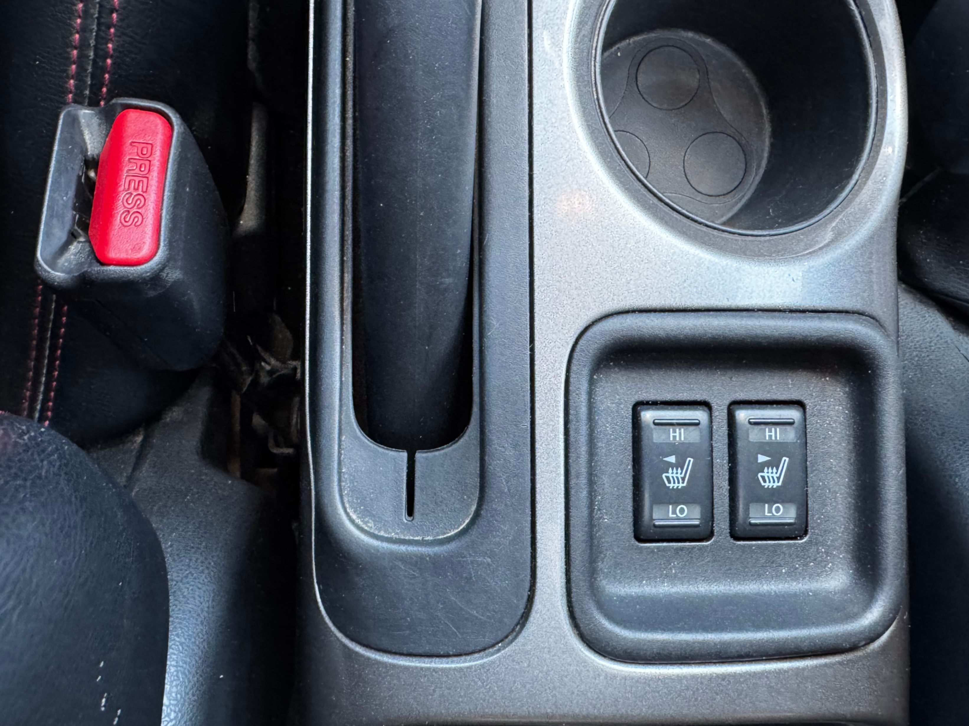 /stouffvilleautosales/2012-Nissan-JUKE-2084106198780602.jpg