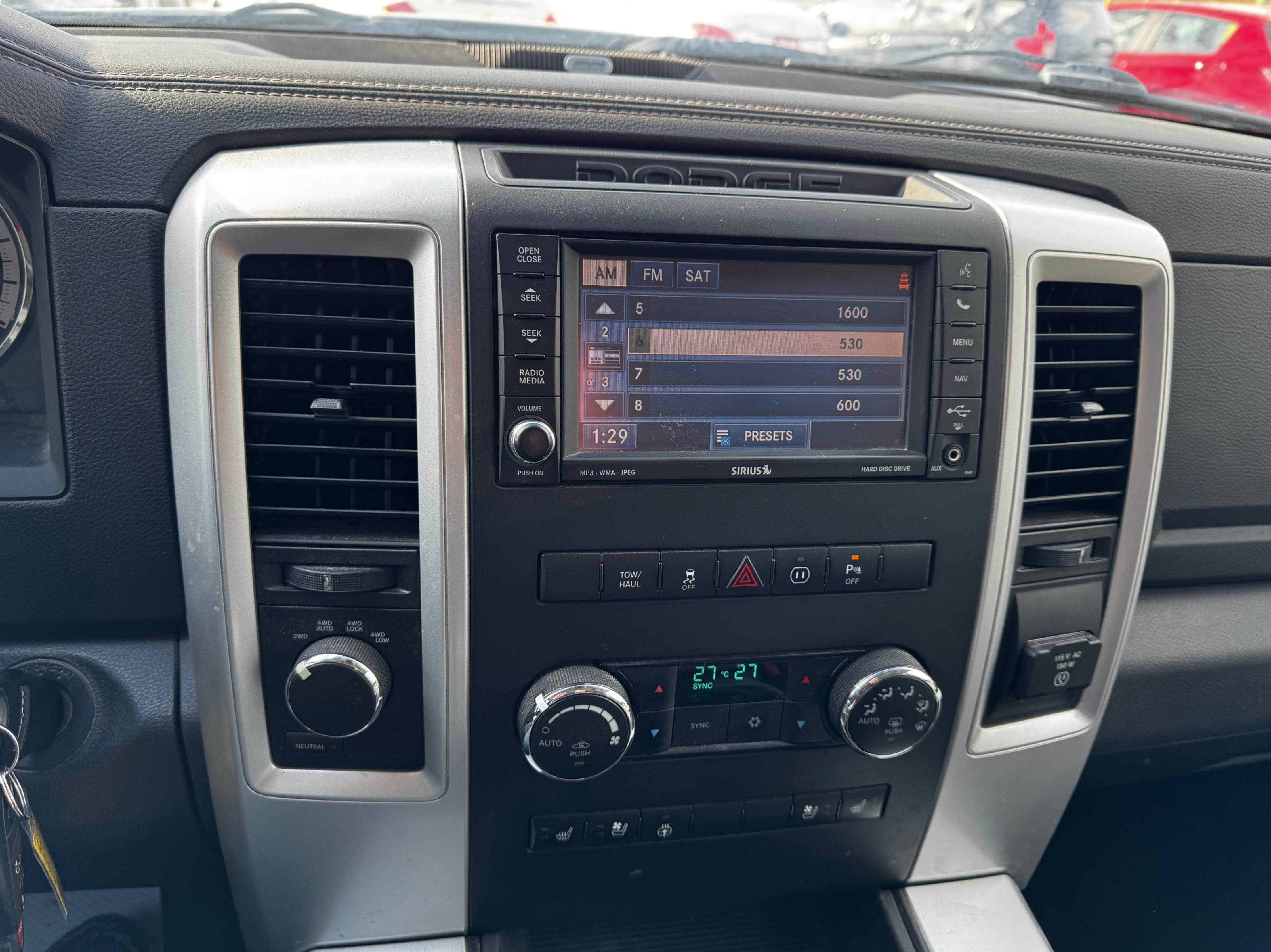 /stouffvilleautosales/2012-Ram-1500-21517858356250175.jpg