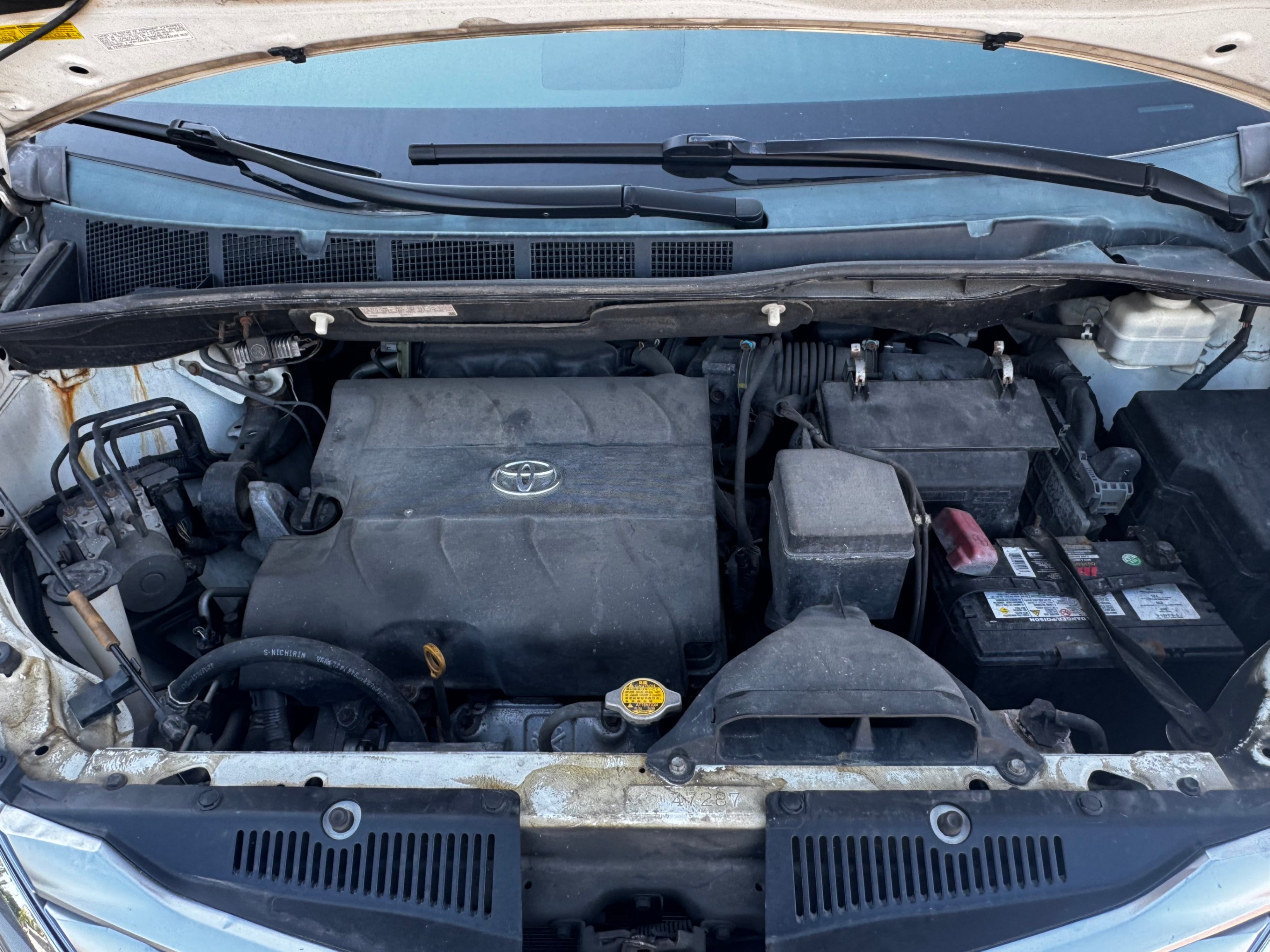 /stouffvilleautosales/2012-Toyota-Sienna-16495440035800701.jpg
