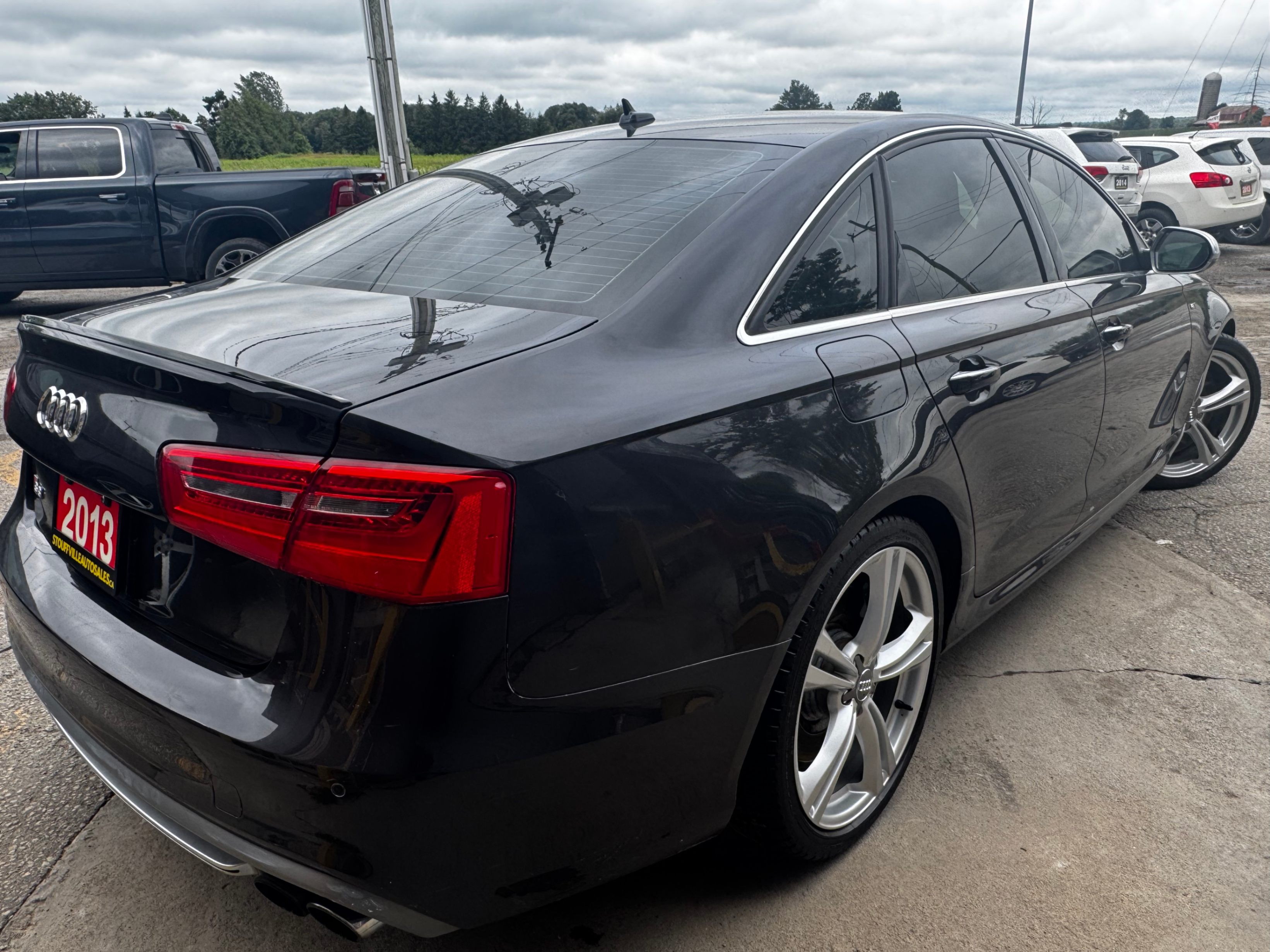 /stouffvilleautosales/2013-Audi-S6-13728905966919358.jpg