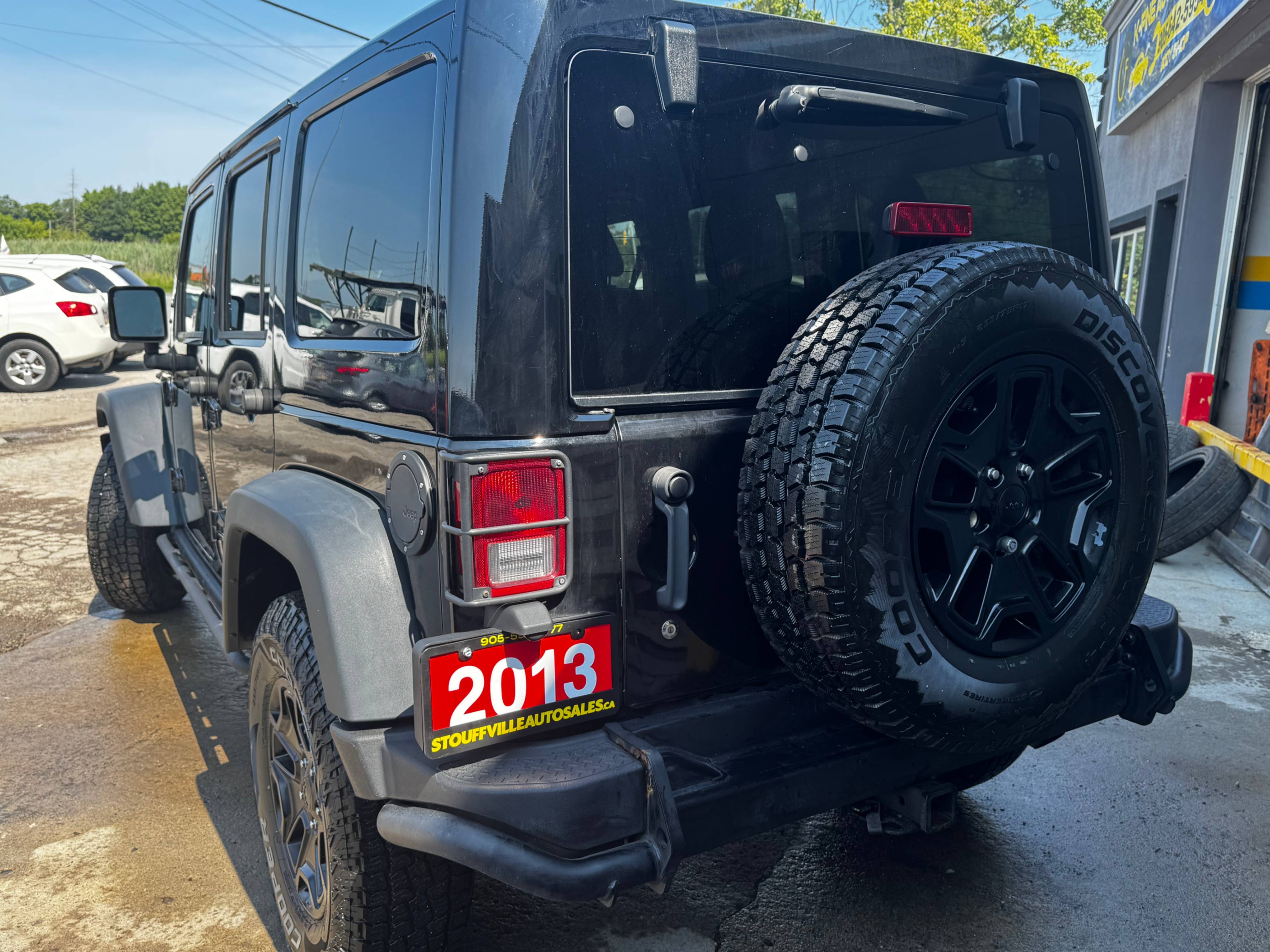 /stouffvilleautosales/2013-Jeep-WranglerUnlimited-8969320568793644.jpg