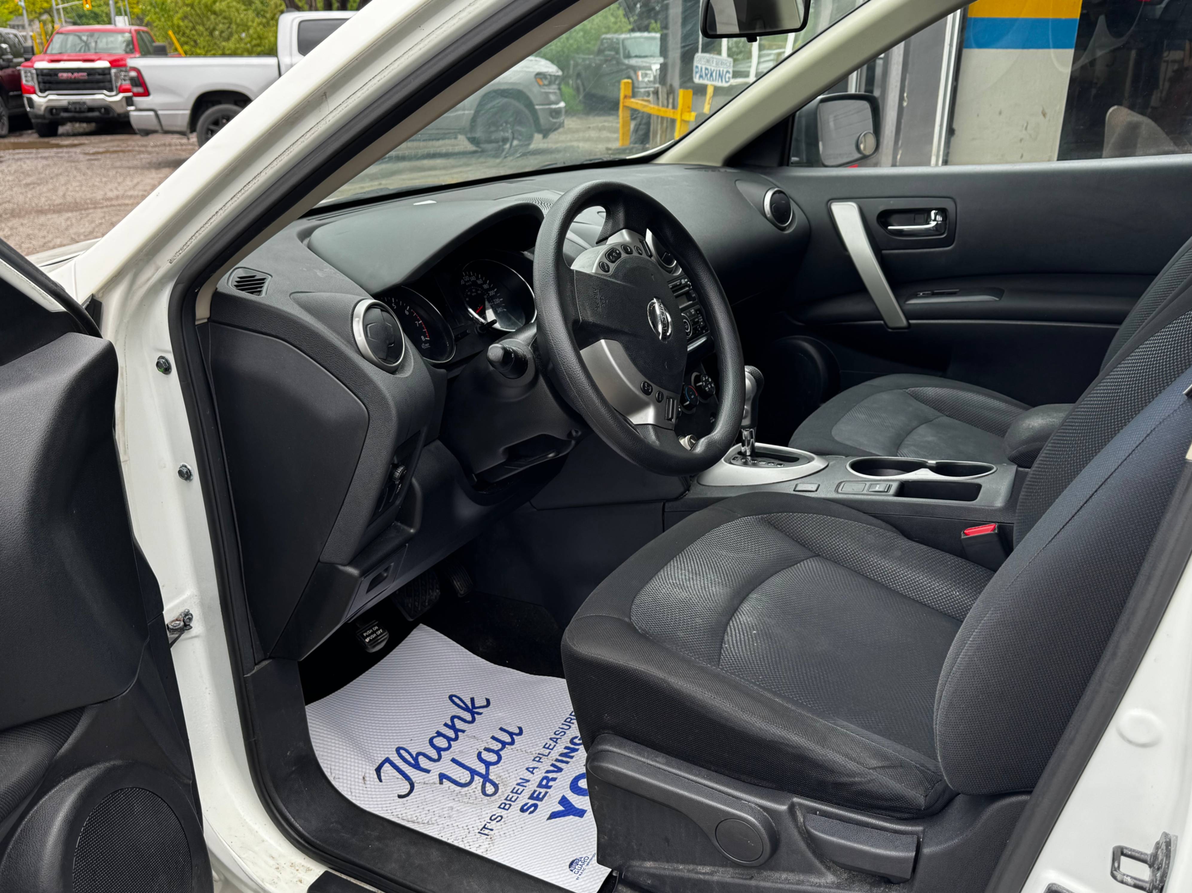 /stouffvilleautosales/2013-Nissan-Rogue-006474718088291143.jpg
