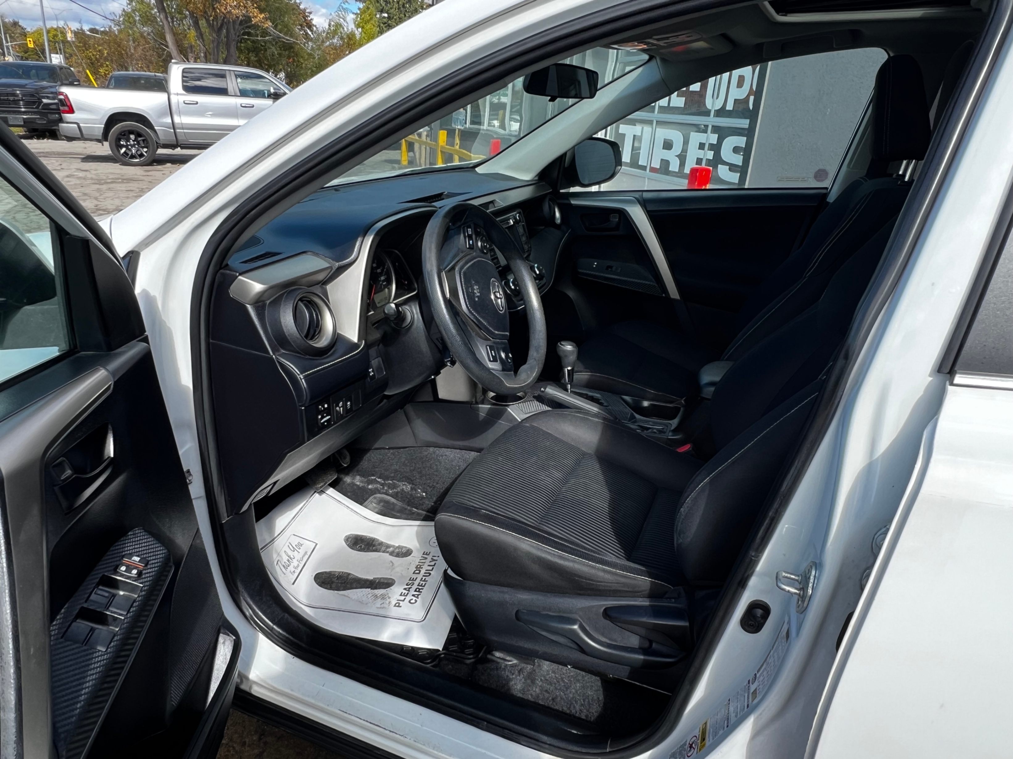 /stouffvilleautosales/2013-Toyota-RAV4-10366387878365302.jpg