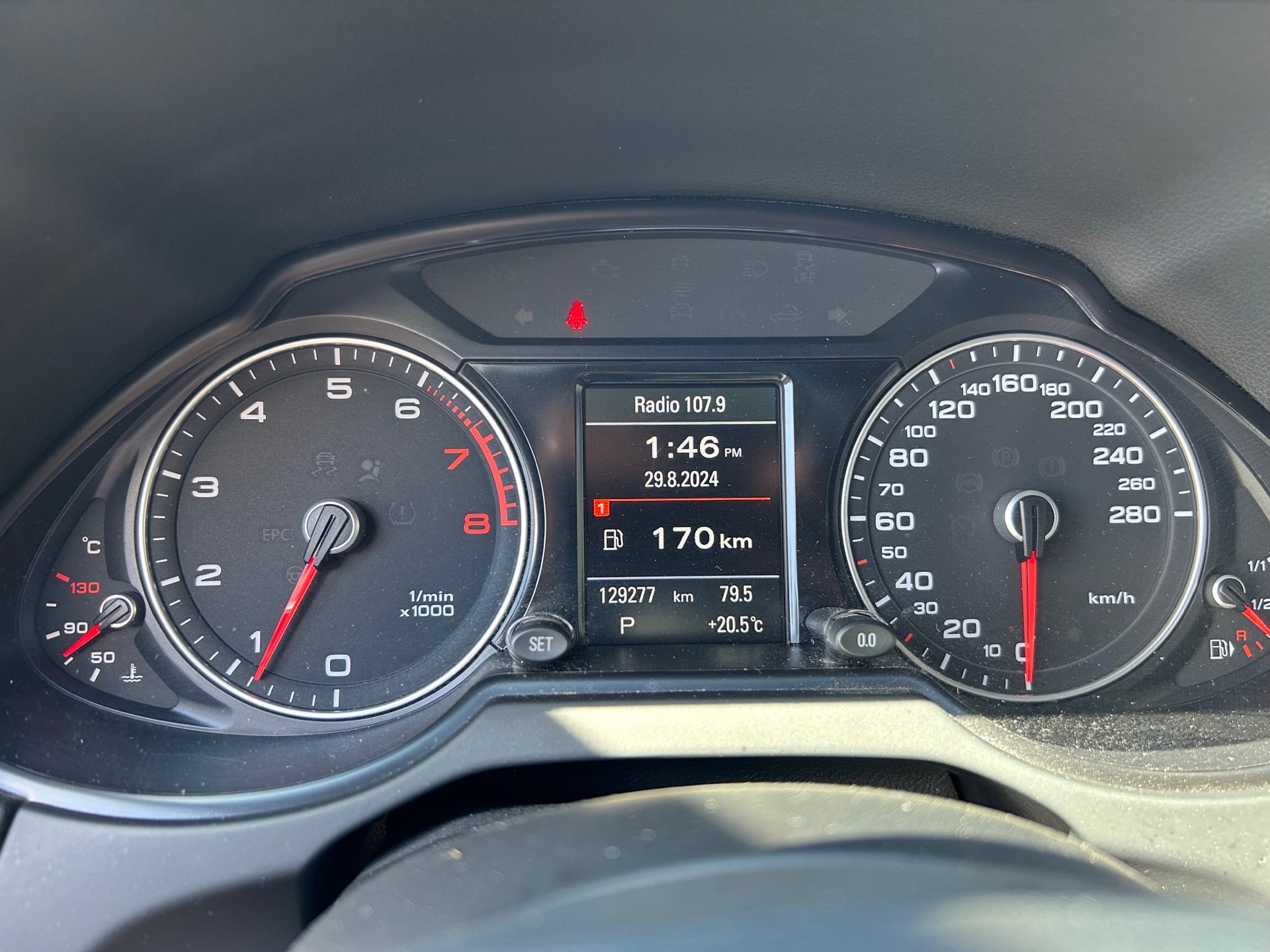 /stouffvilleautosales/2014-Audi-Q5-062013797905263957.jpg