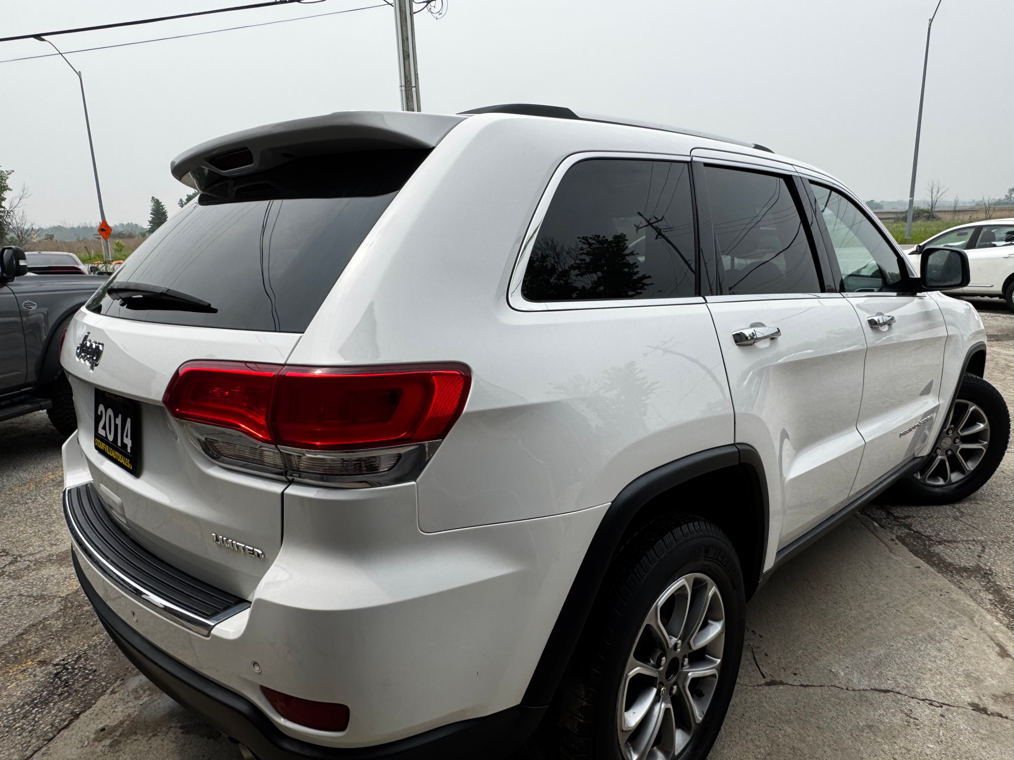 /stouffvilleautosales/2014-Jeep-GrandCherokee-267113551591766.jpg