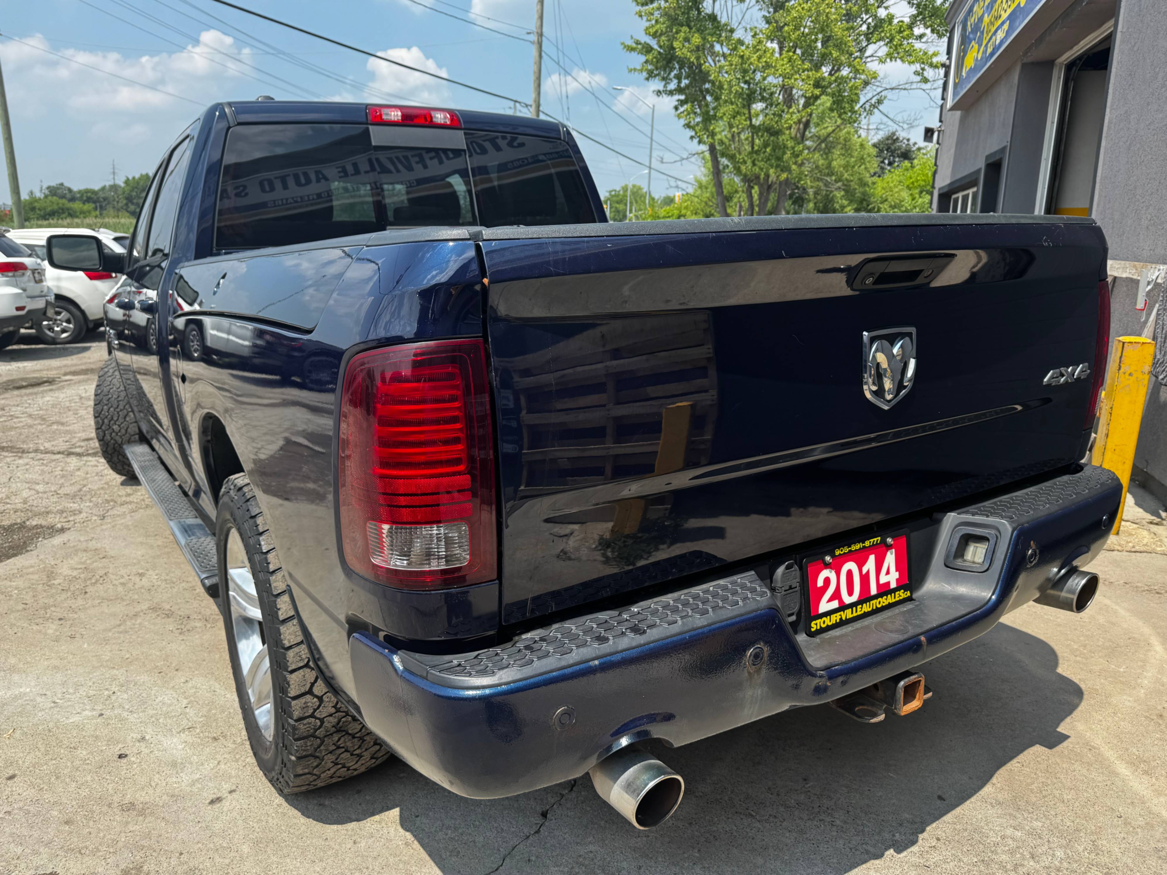 /stouffvilleautosales/2014-Ram-1500-10231509902505564.jpg