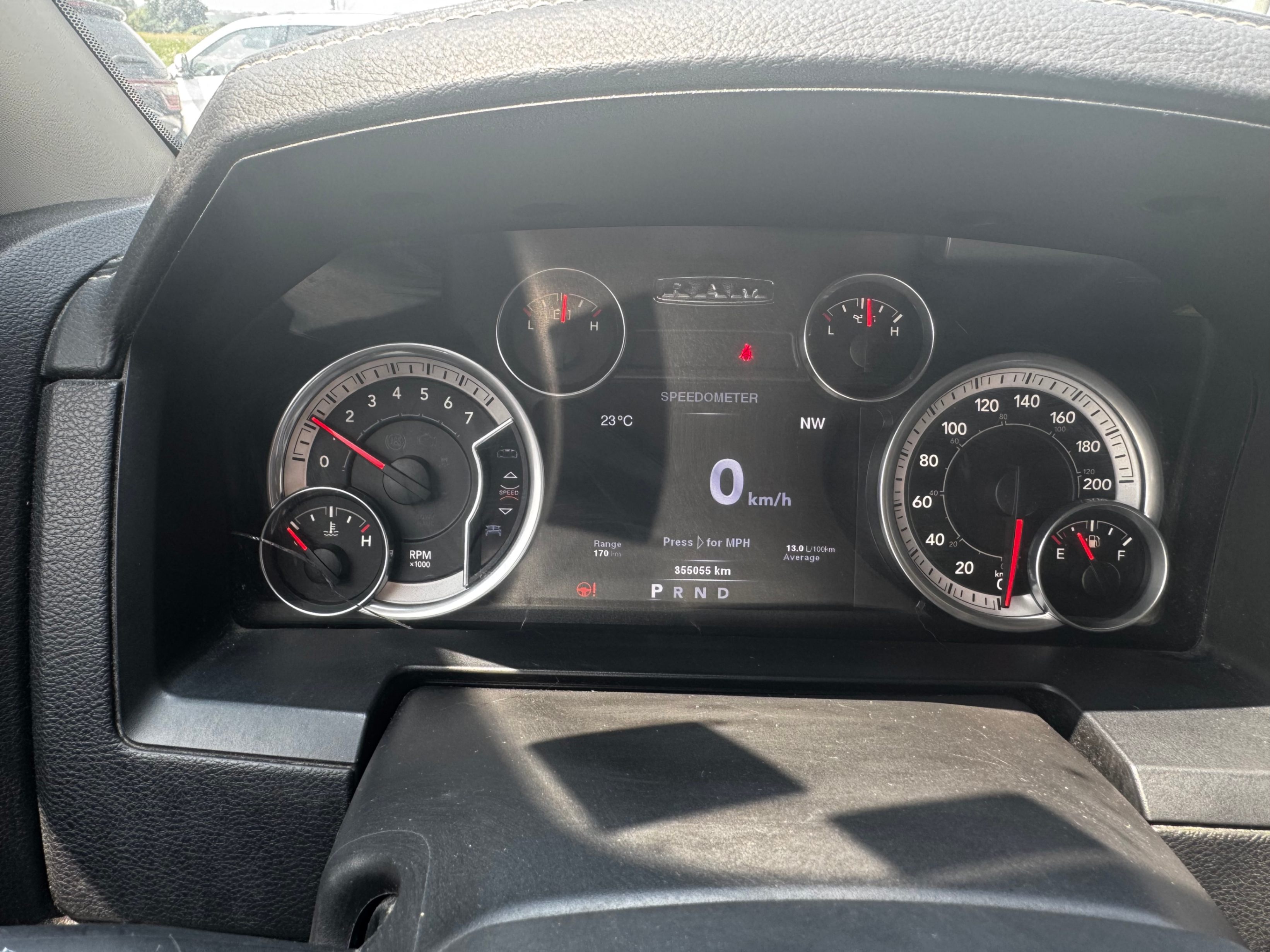 /stouffvilleautosales/2014-Ram-1500-32392225839781963.jpg