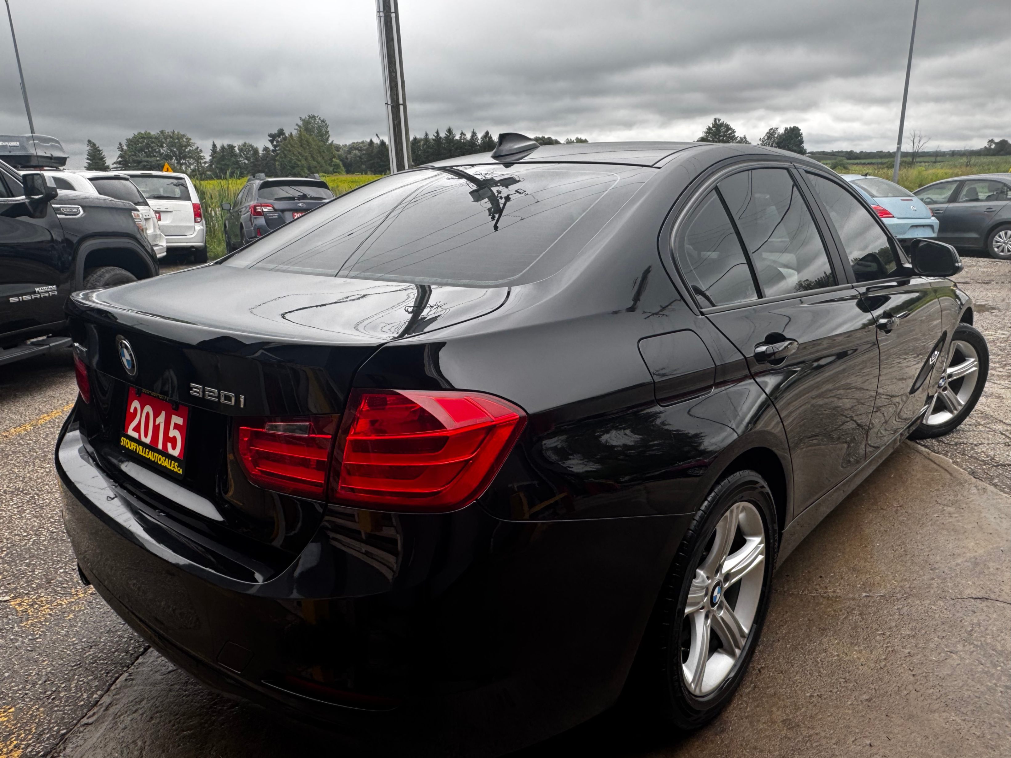 /stouffvilleautosales/2015-BMW-3Series-03101125493593848.jpg