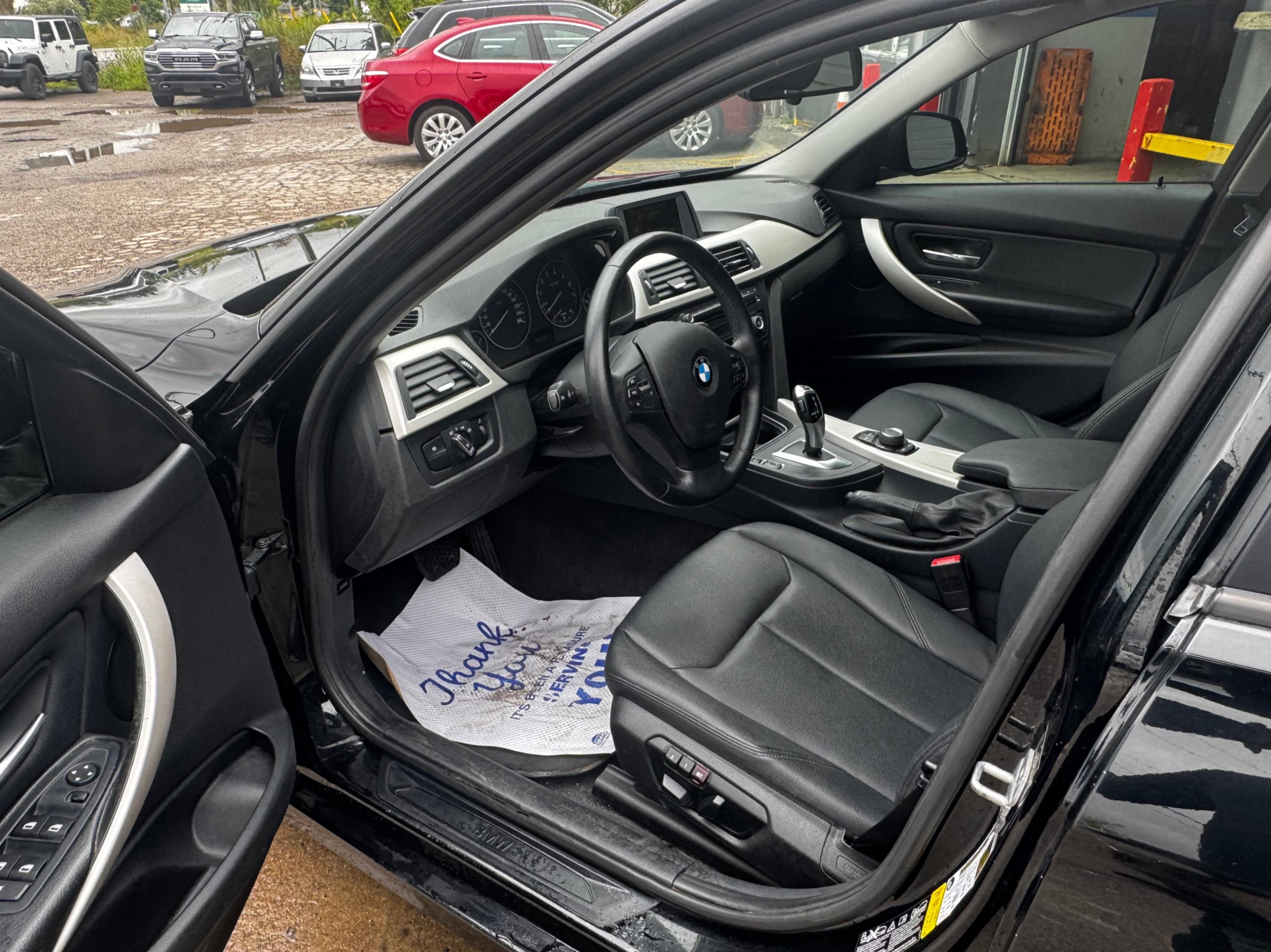 /stouffvilleautosales/2015-BMW-3Series-6838387135849129.jpg