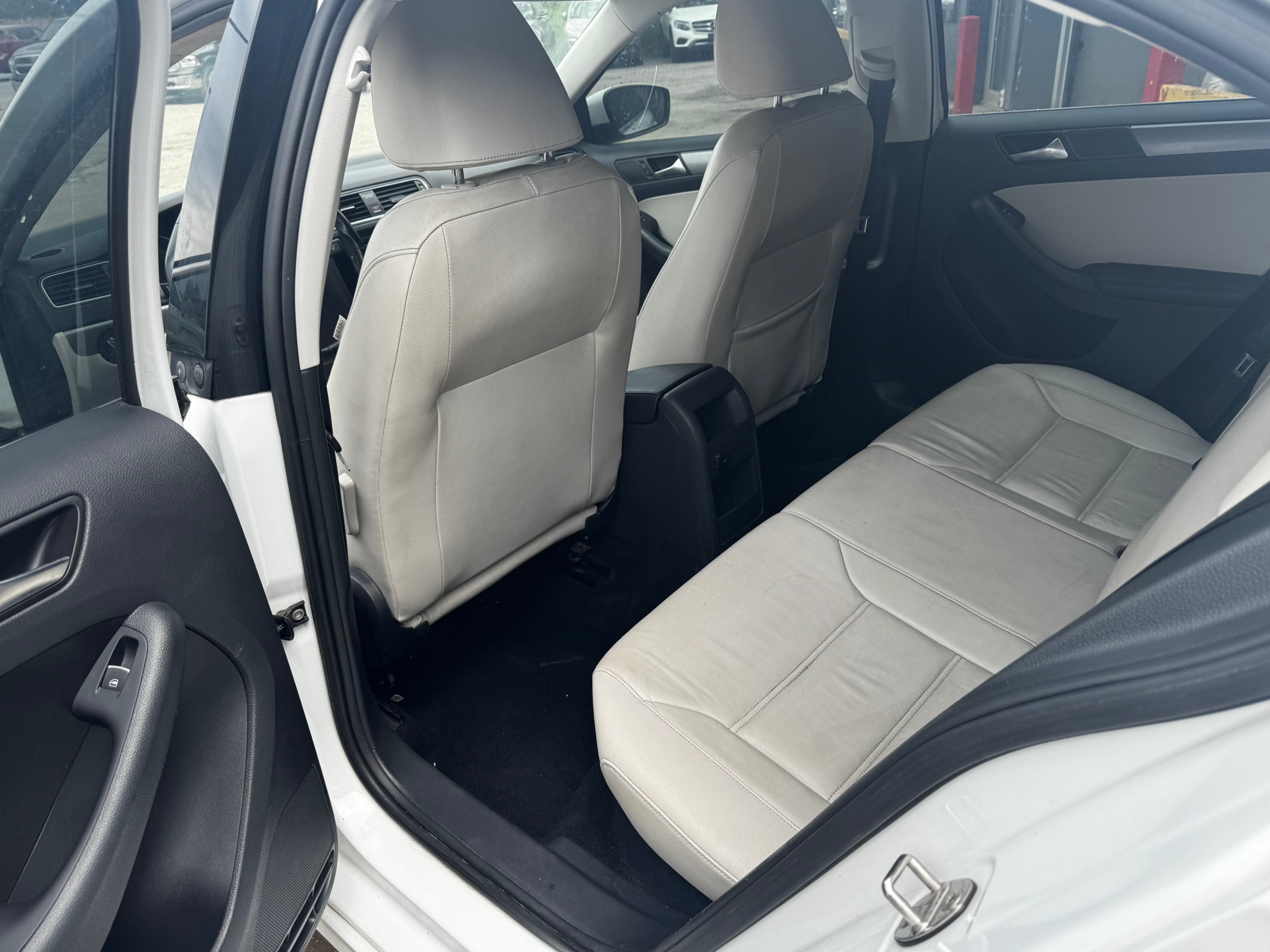 /stouffvilleautosales/2015-Volkswagen-Jetta-3447137148451562.jpg
