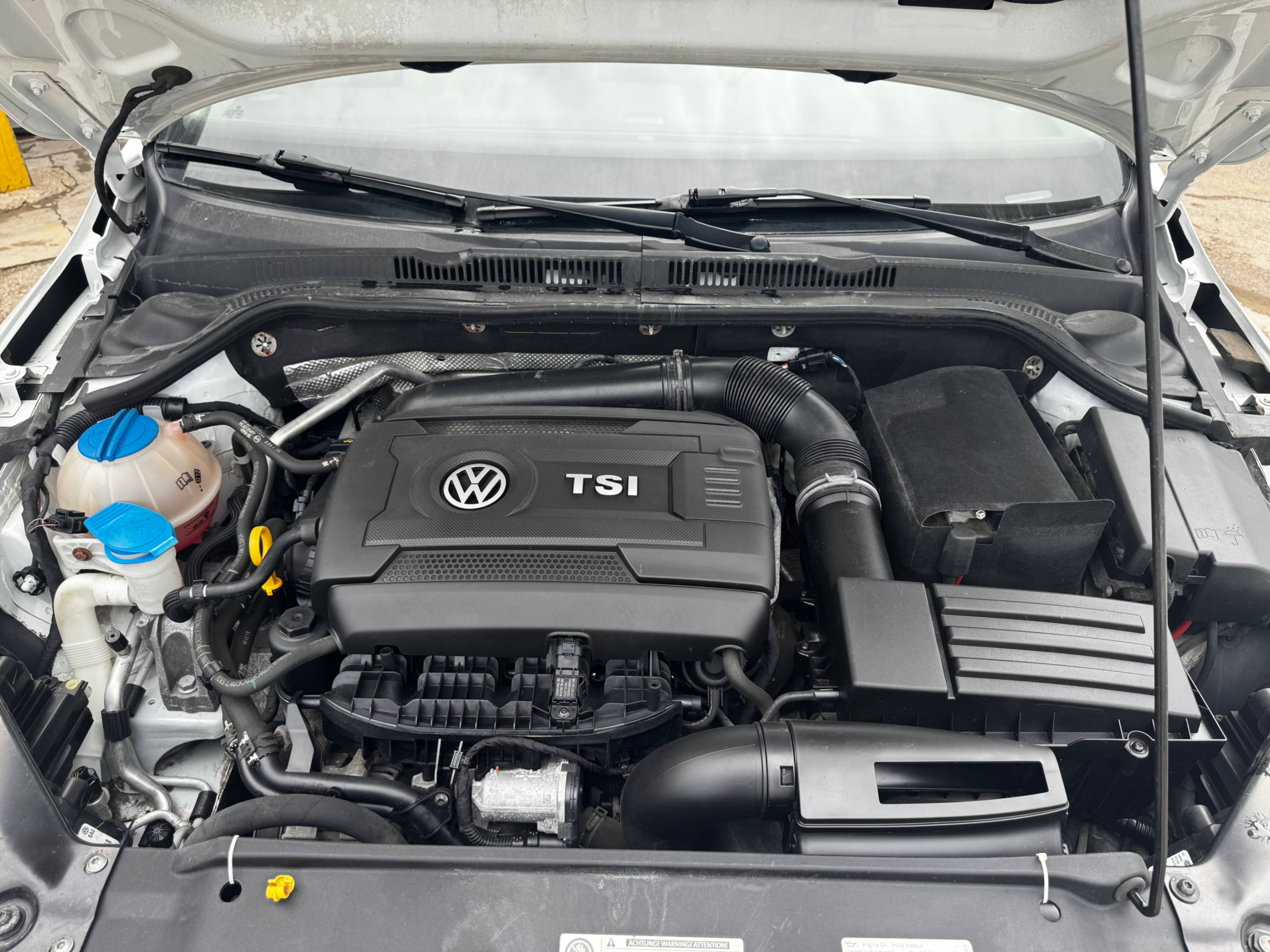/stouffvilleautosales/2015-Volkswagen-Jetta-4540867576560881.jpg
