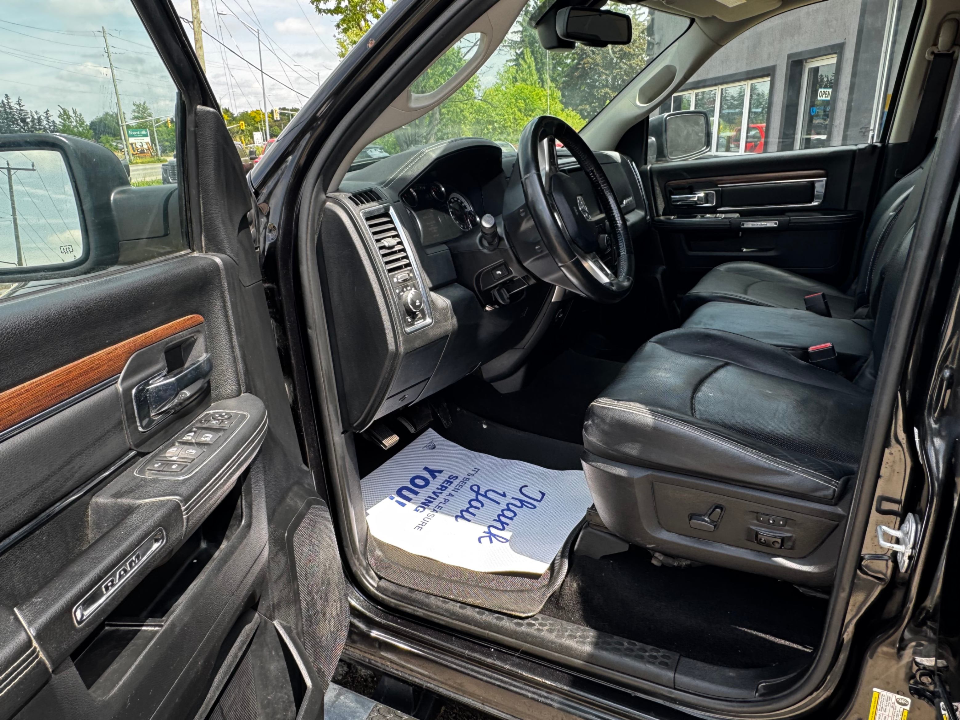 /stouffvilleautosales/2016-Ram-1500-8511593226464402.jpg