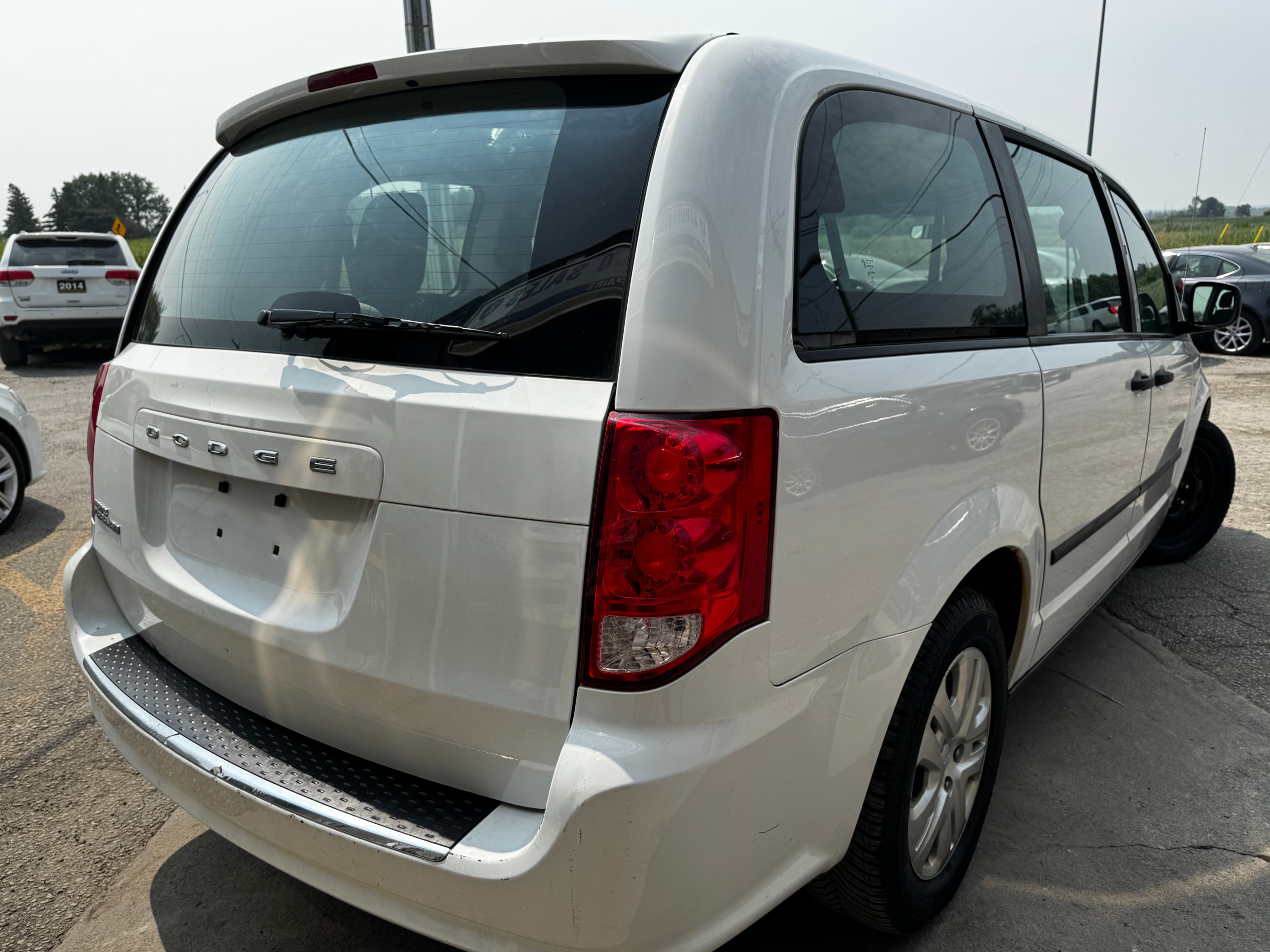 /stouffvilleautosales/2017-Dodge-GrandCaravan-0332274172304432.jpg