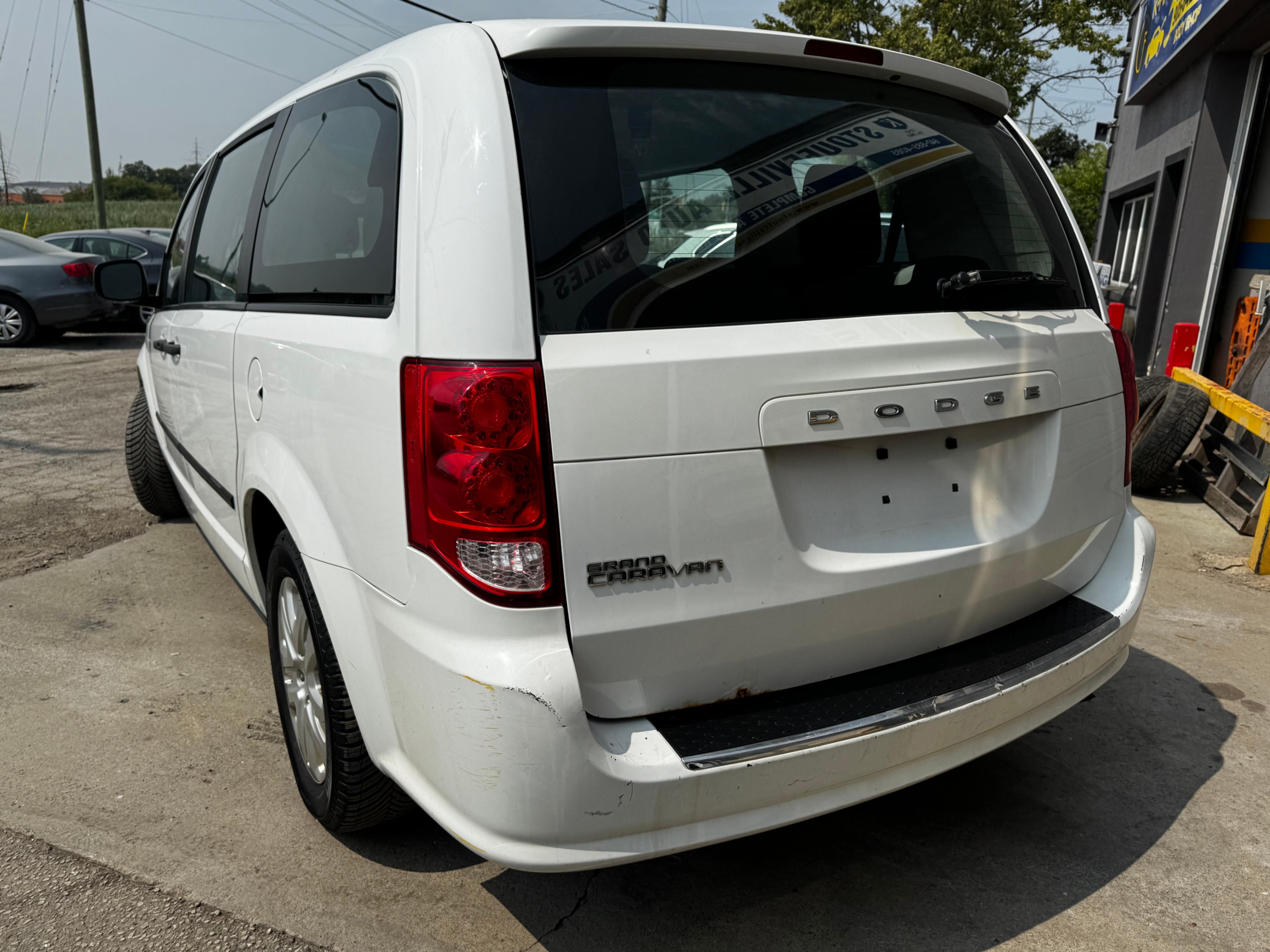 /stouffvilleautosales/2017-Dodge-GrandCaravan-9979492439544388.jpg