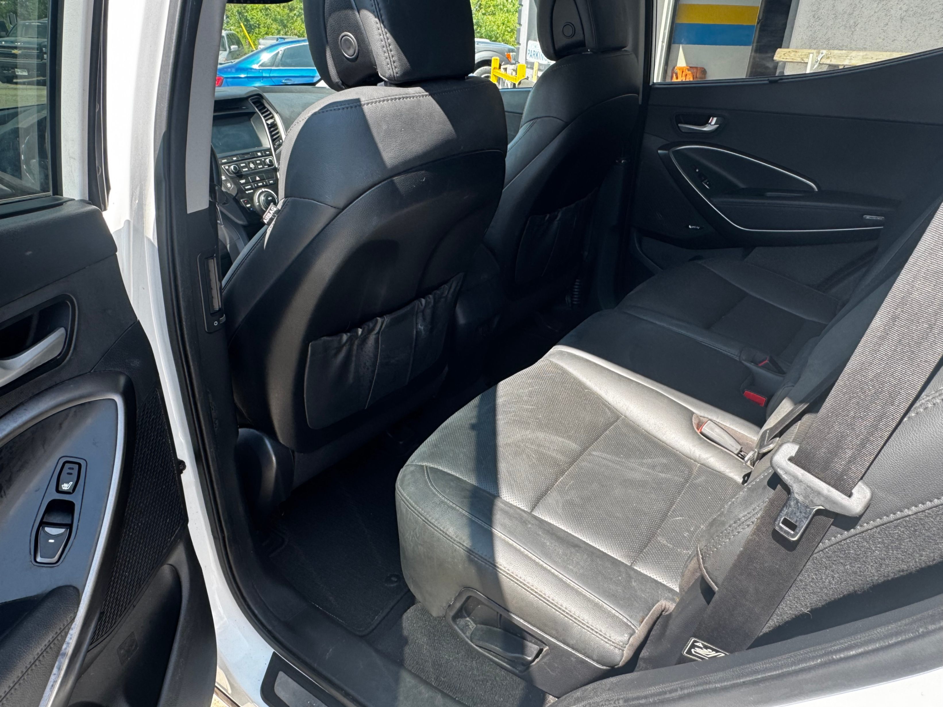 /stouffvilleautosales/2017-Hyundai-SantaFe-9260471104324062.jpg
