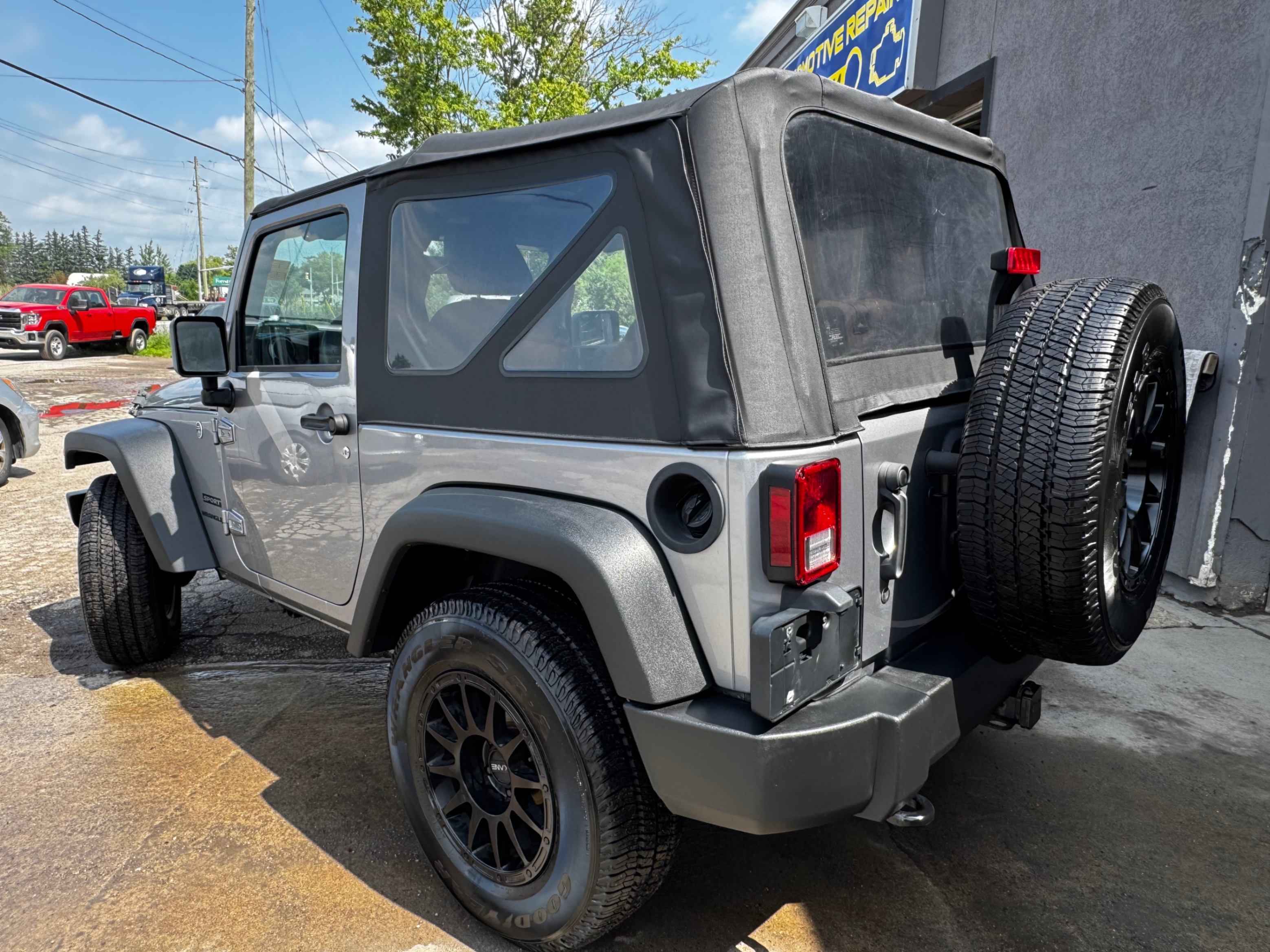 /stouffvilleautosales/2017-Jeep-Wrangler-6559484877961894.jpg