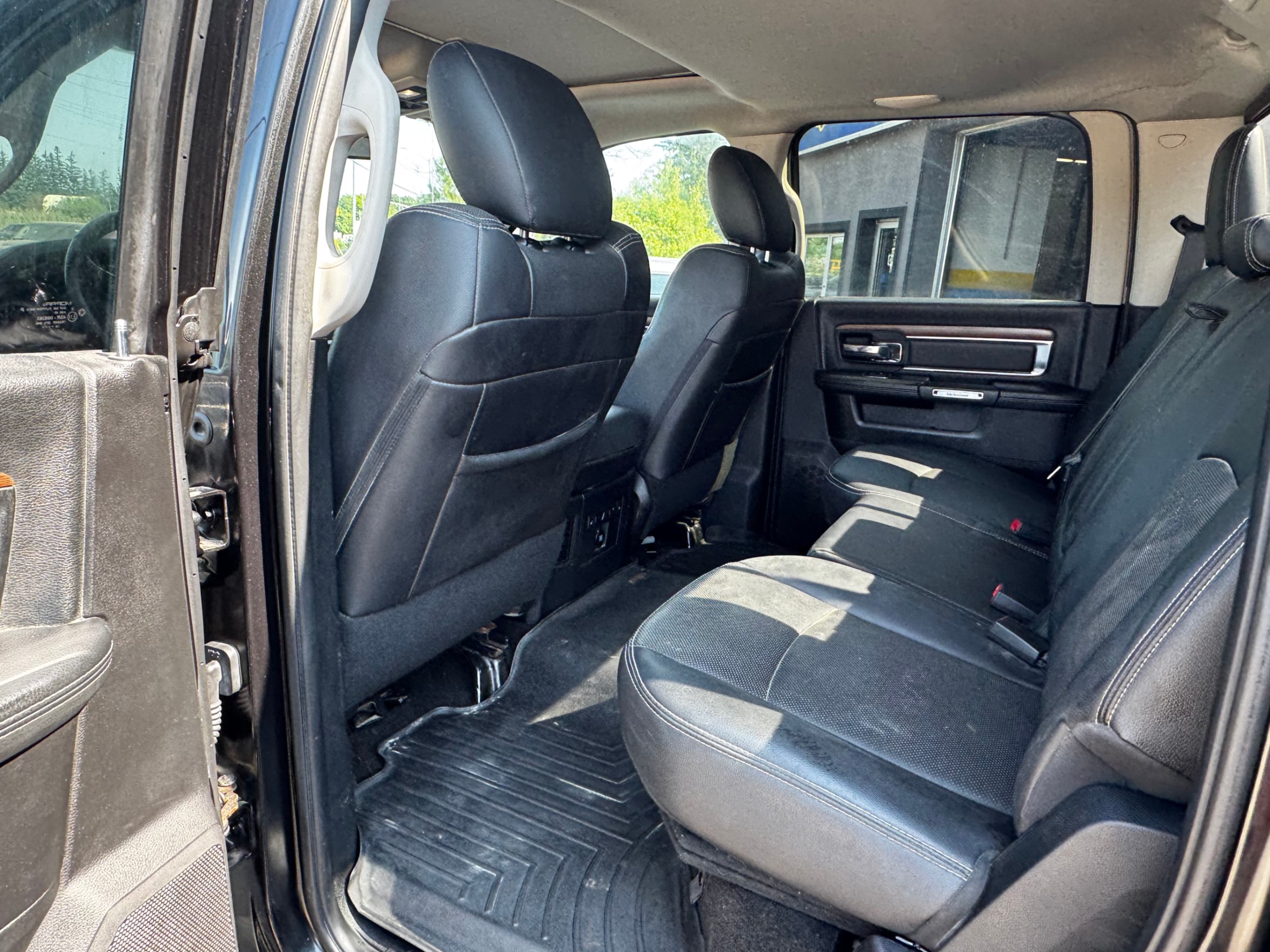 /stouffvilleautosales/2017-Ram-2500-7713104549188556.jpg