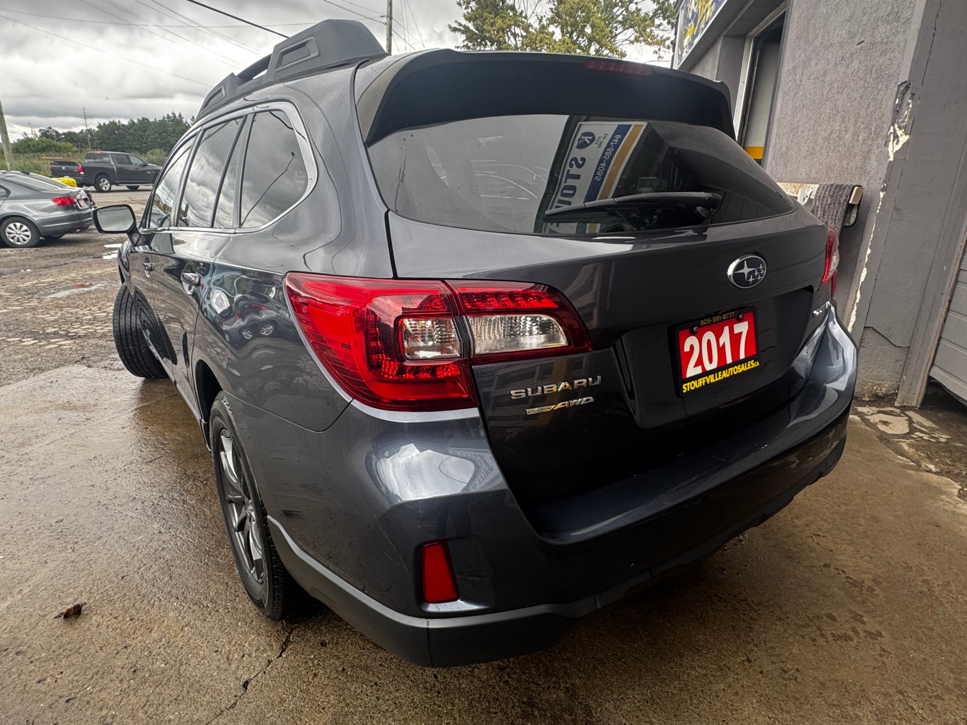 /stouffvilleautosales/2017-Subaru-Outback-030858305416403997.jpg