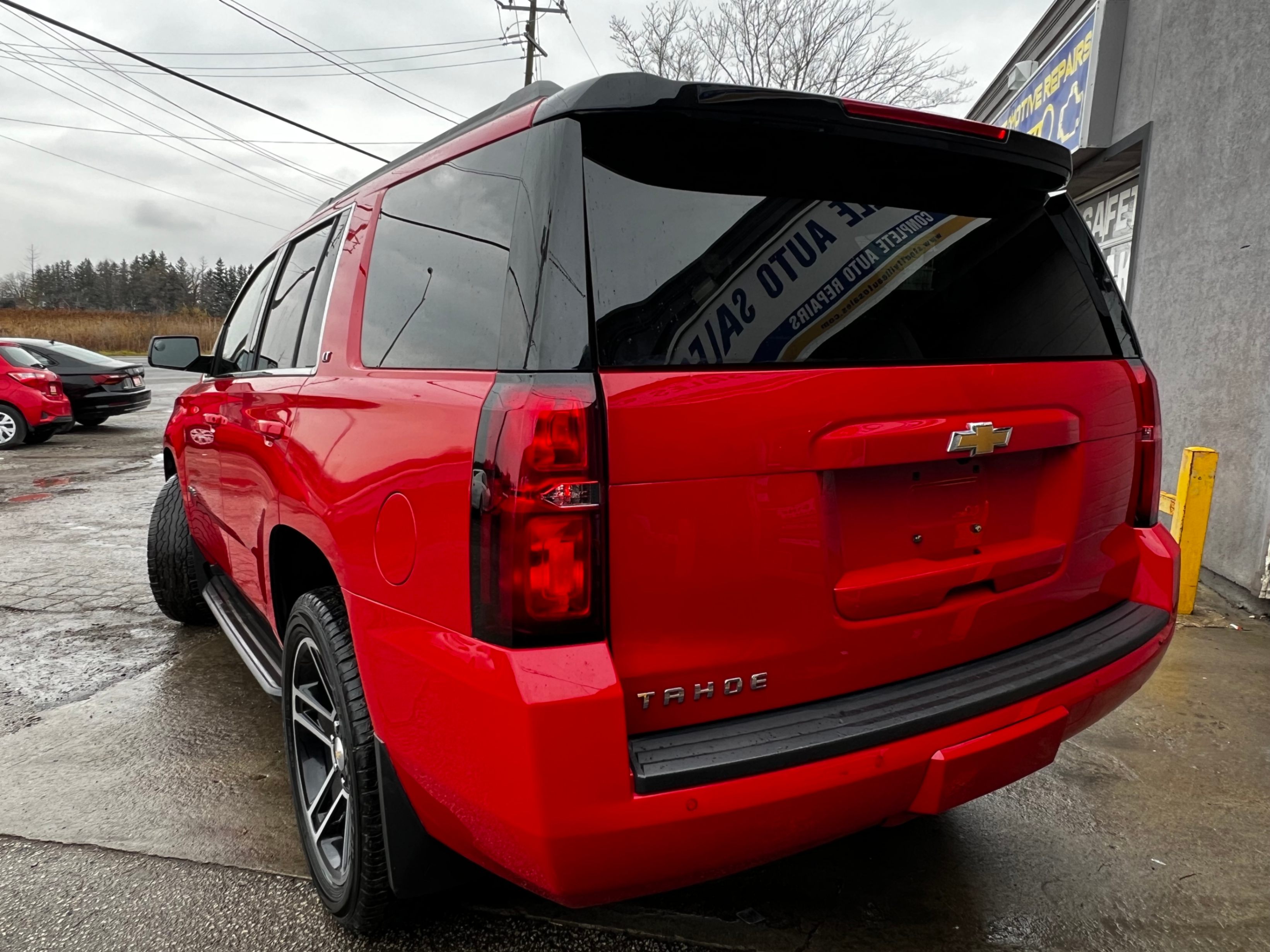 /stouffvilleautosales/2018-Chevrolet-Tahoe-37781872570217945.jpg