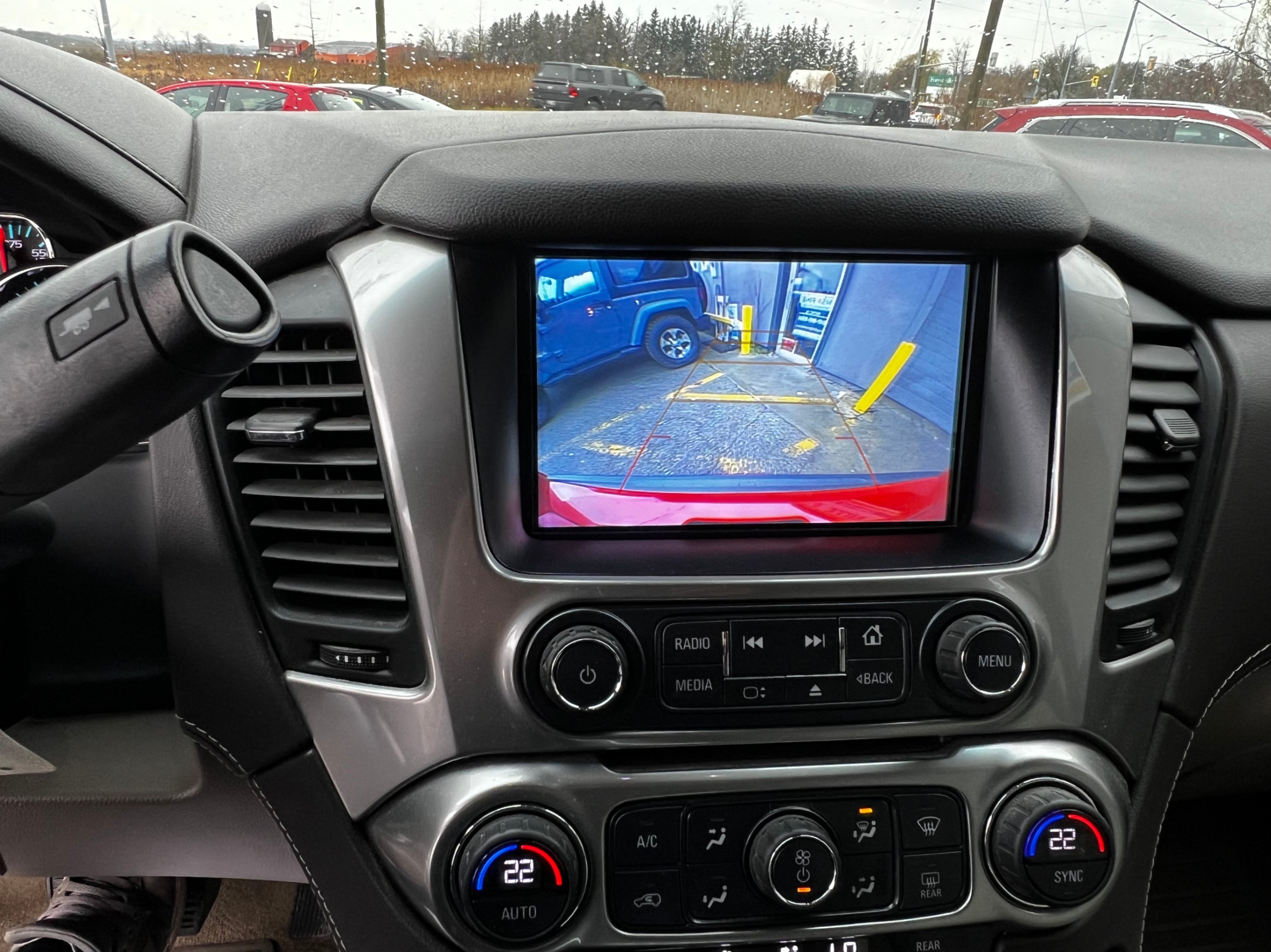 /stouffvilleautosales/2018-Chevrolet-Tahoe-49089598610299534.jpg