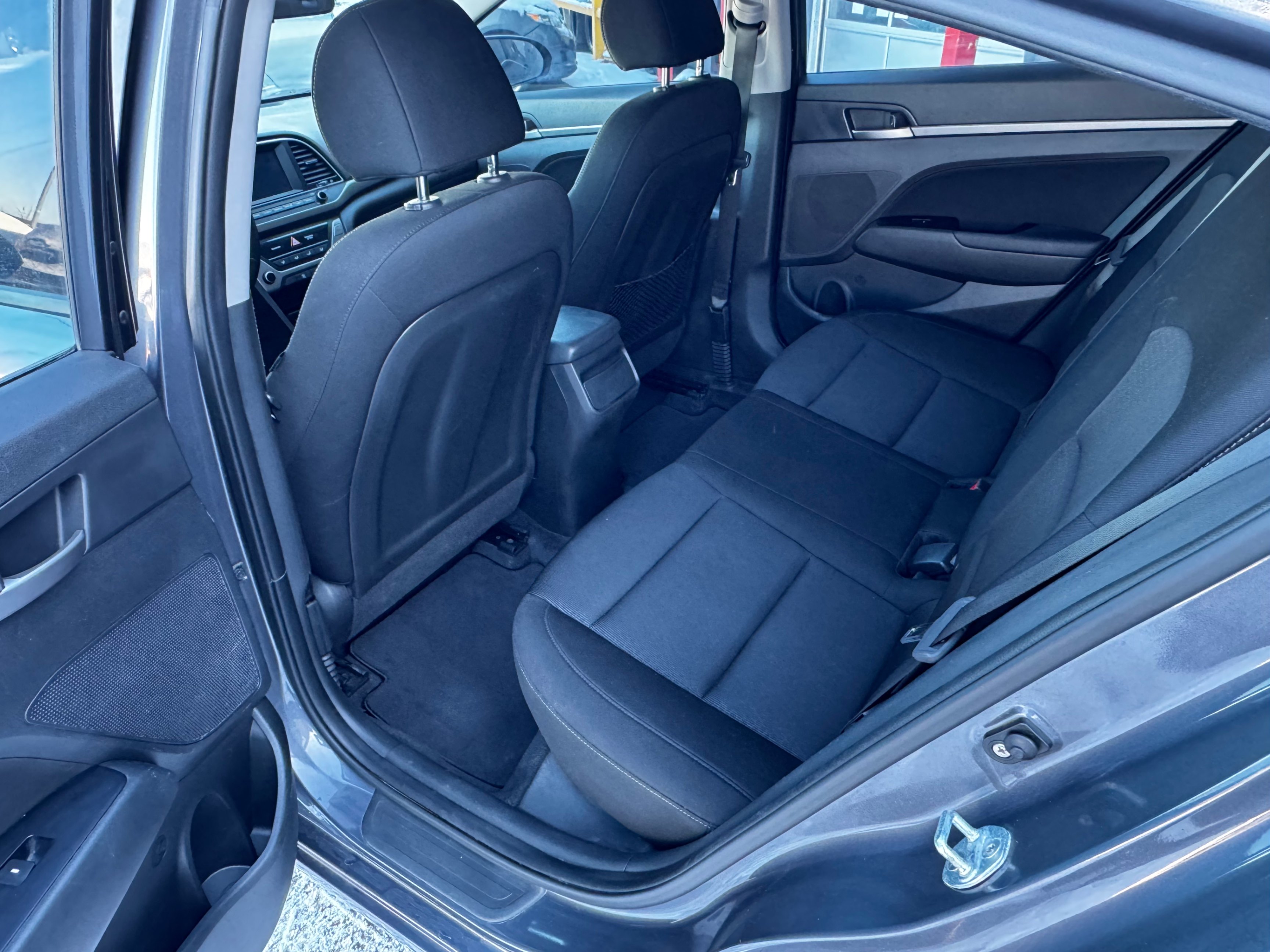 /stouffvilleautosales/2018-Hyundai-Elantra-23031842723847107.jpg