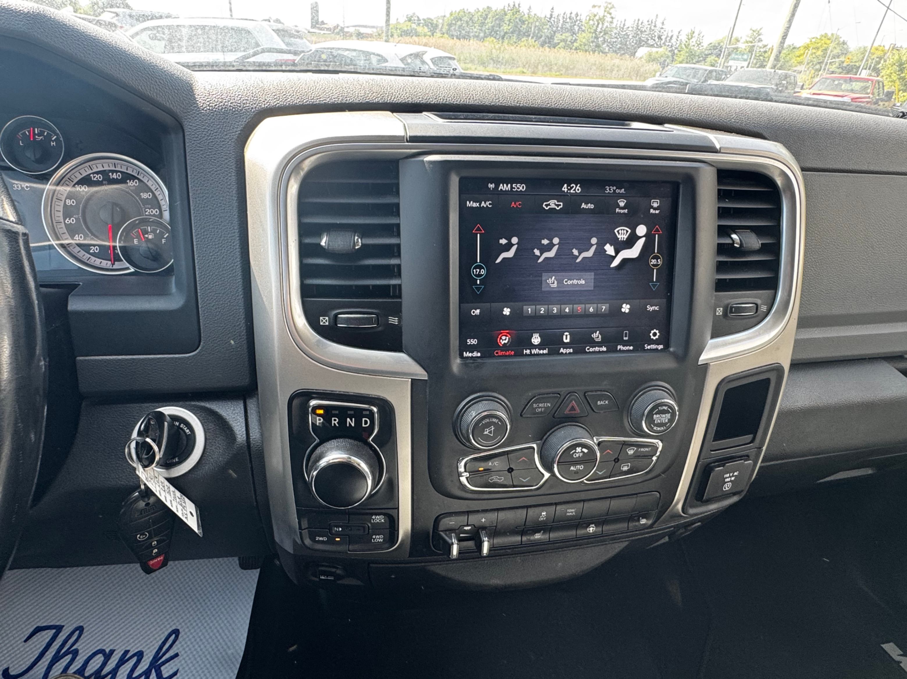 /stouffvilleautosales/2019-Ram-1500Classic-1204883447545606.jpg