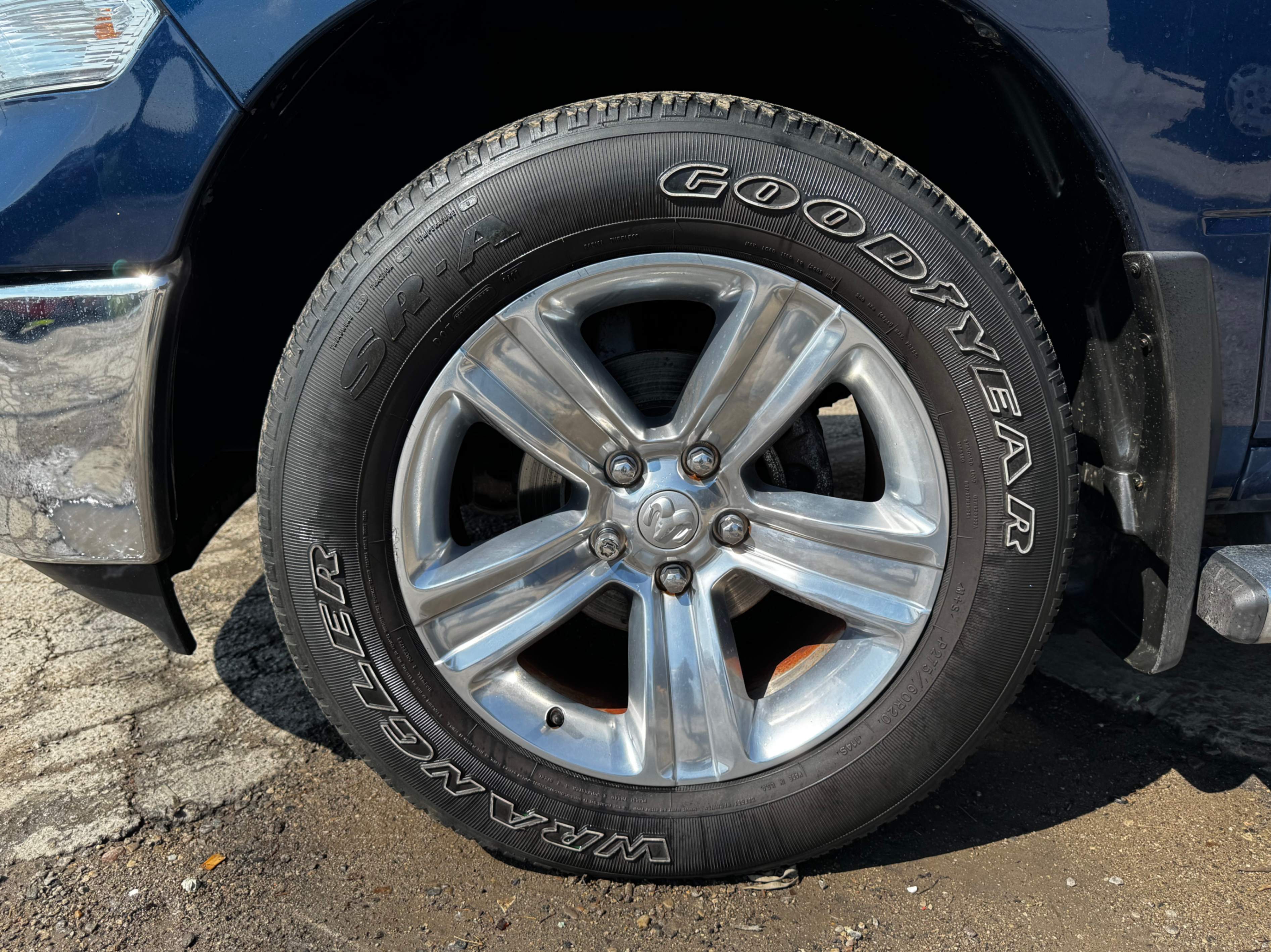 /stouffvilleautosales/2019-Ram-1500Classic-6522824458347762.jpg