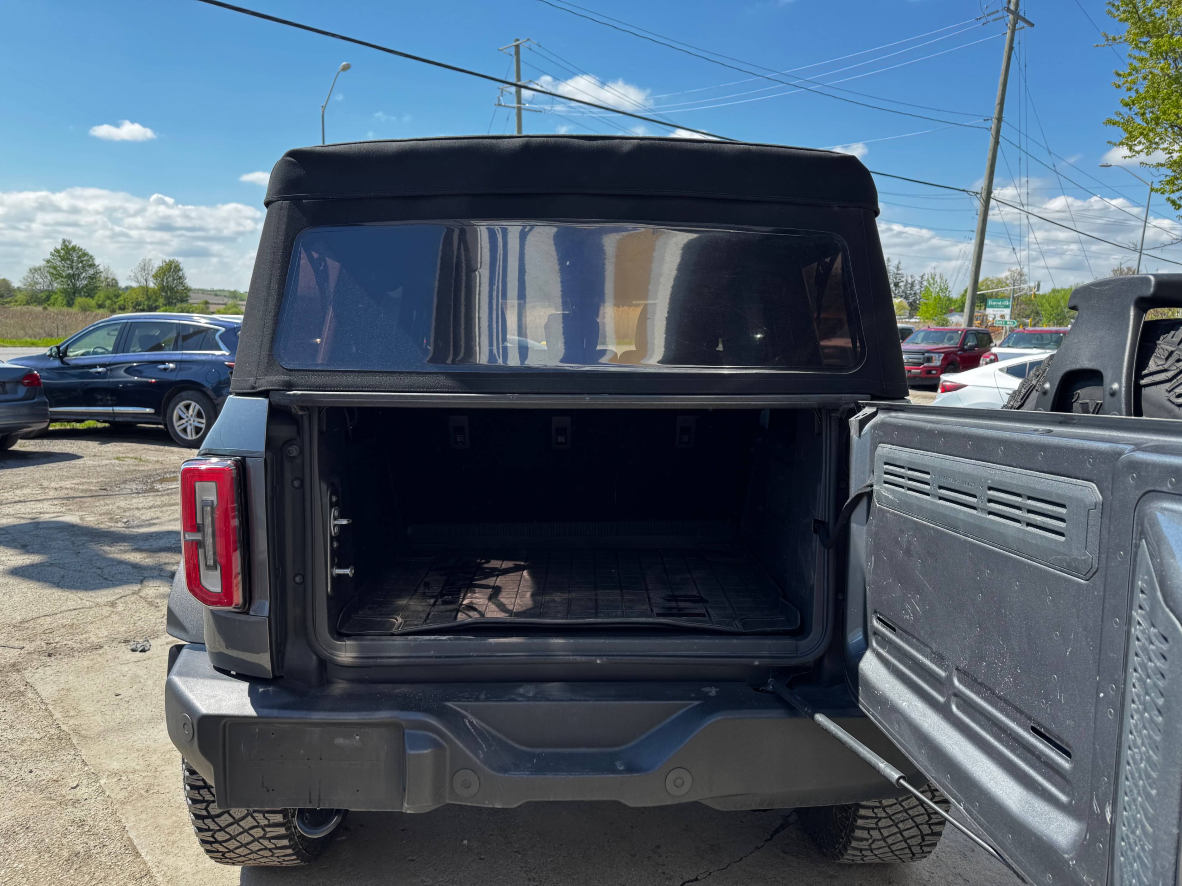 /stouffvilleautosales/2022-Ford-Bronco-058343941328805604.jpg