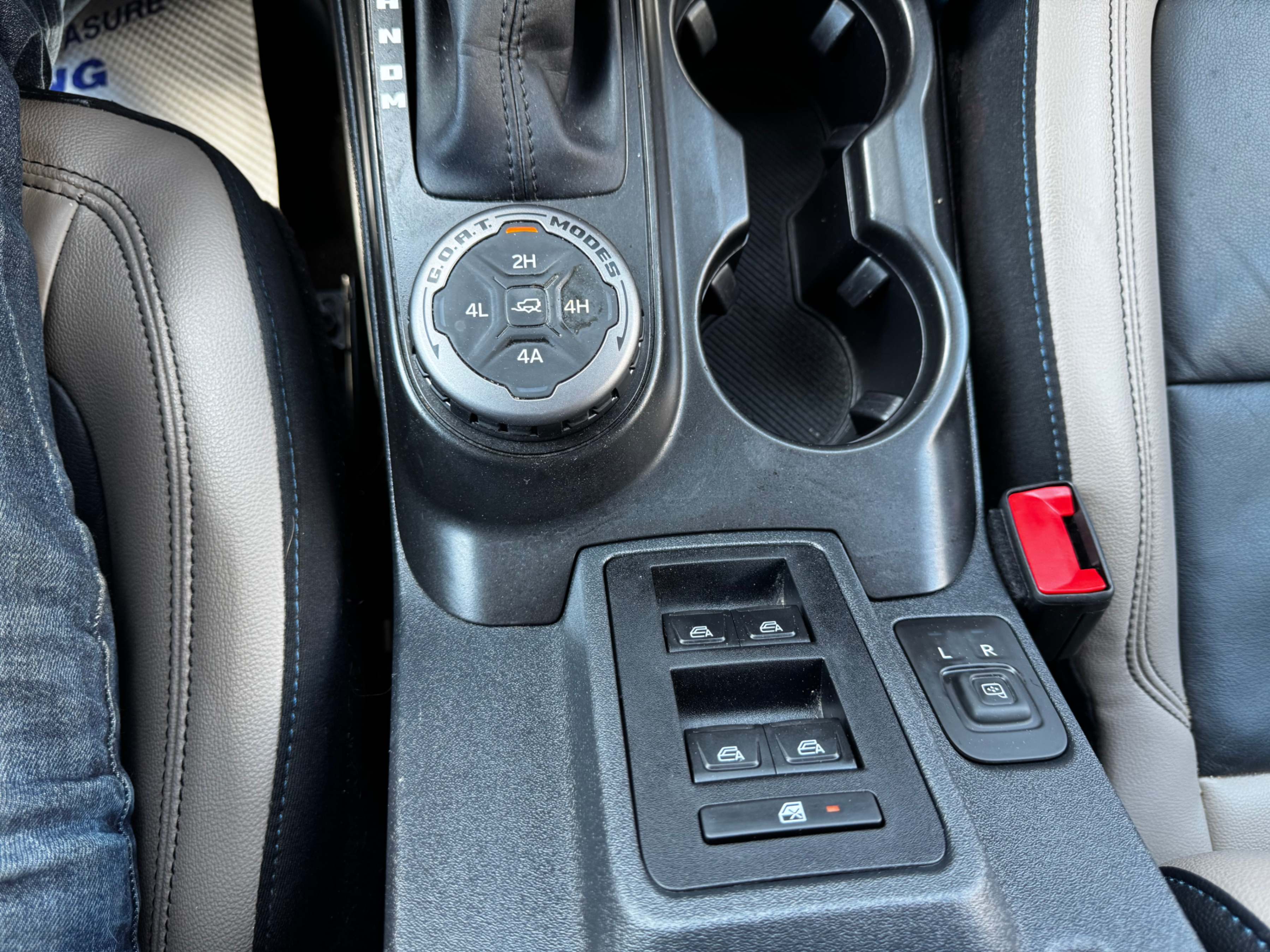 /stouffvilleautosales/2022-Ford-Bronco-22277123481742978.jpg