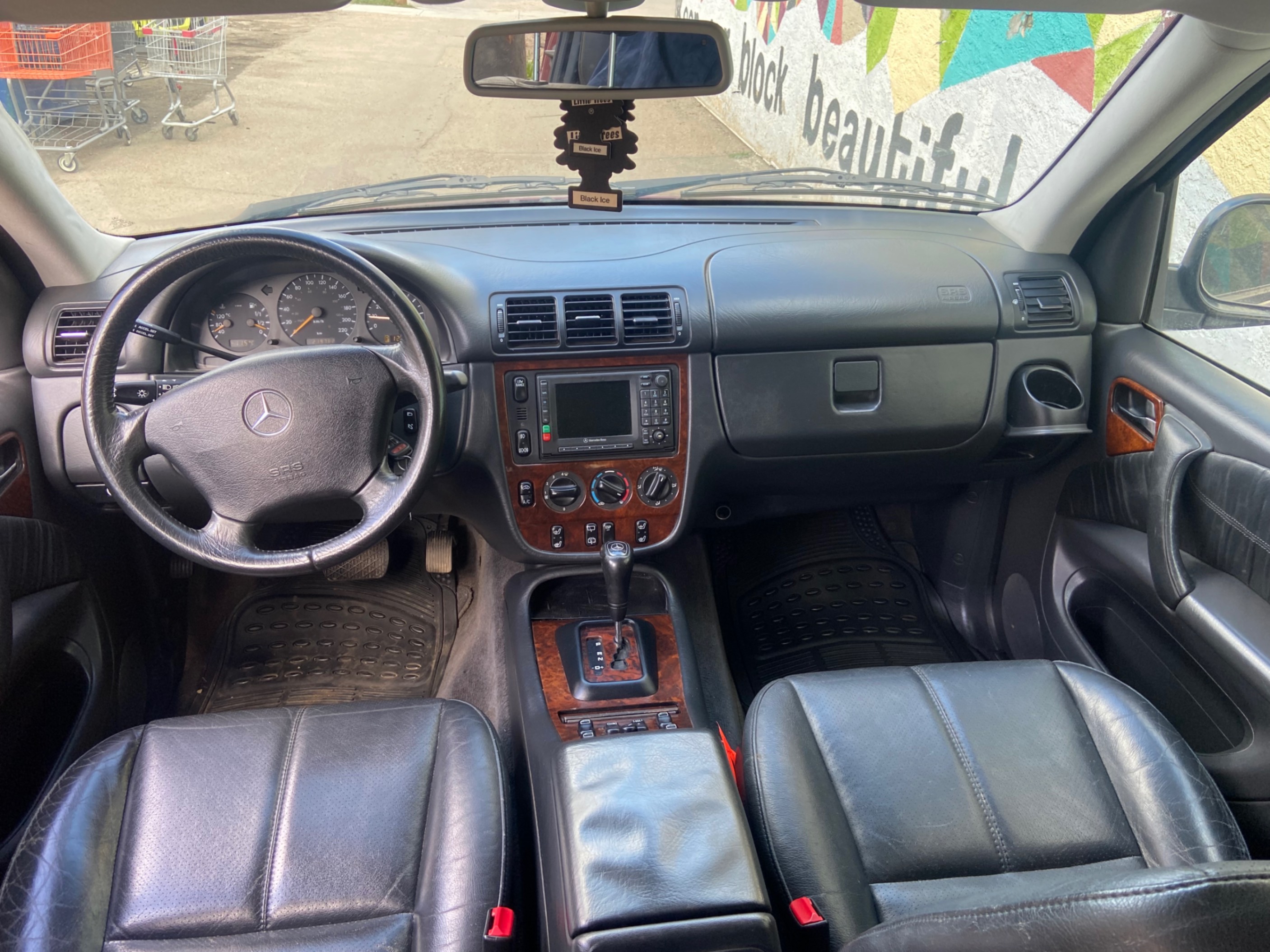 /sweetheartmotors/2000-Mercedes-Benz-M-Class-14040147809869263.jpg