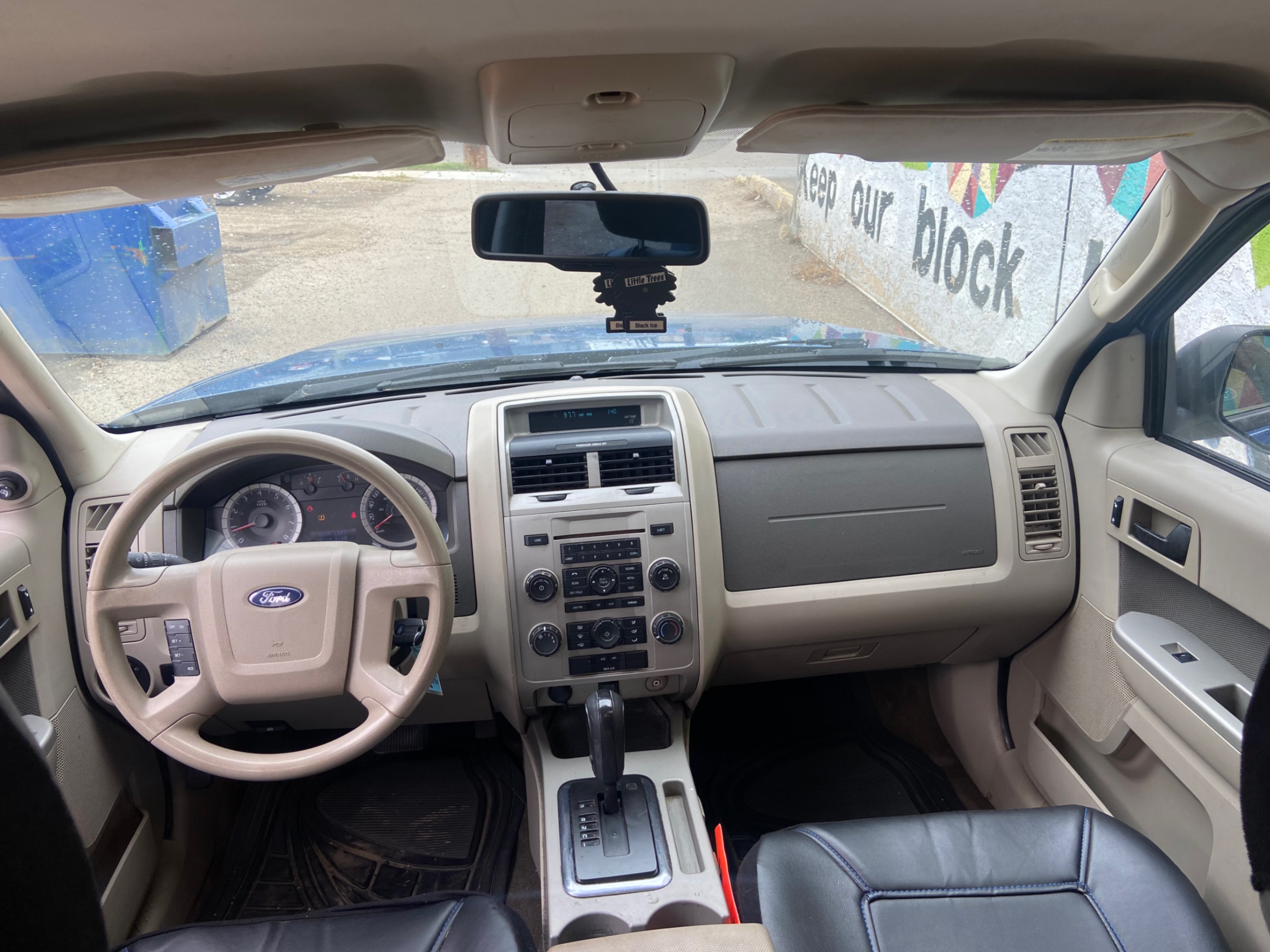 /sweetheartmotors/2009-Ford-Escape-4906262911679893.jpg