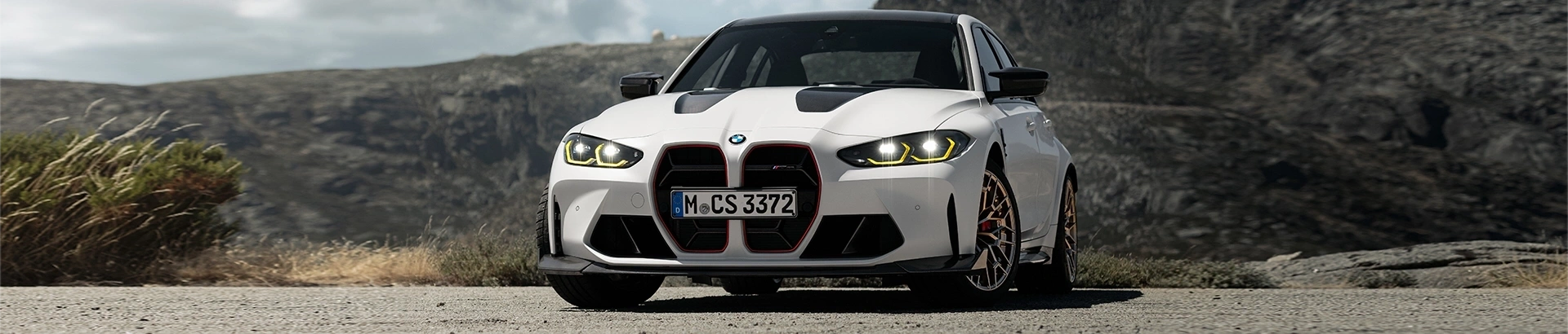 https://image123.azureedge.net/theautohubbcarsales/3596517521773712-about_us1.webp